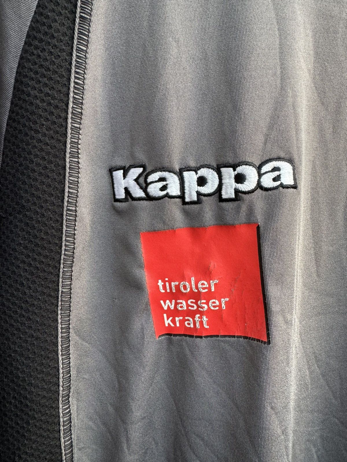 Kappa Vintage FC Wacker Innsbruck Kappa Jersey Training Blokecore Size US L / EU 52-54 / 3 - 3 Thumbnail