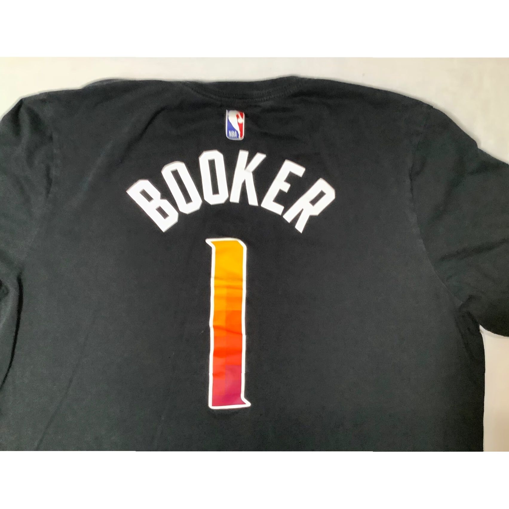 Nike Nike NBA Phoenix Suns Booker #1 T-Shirt The Nike Tee Jordan Black Large Mens Regular Short Sleeve Crew Neck Cotton Top Shirt Size US L / EU 52-54 / 3 - 5 Thumbnail