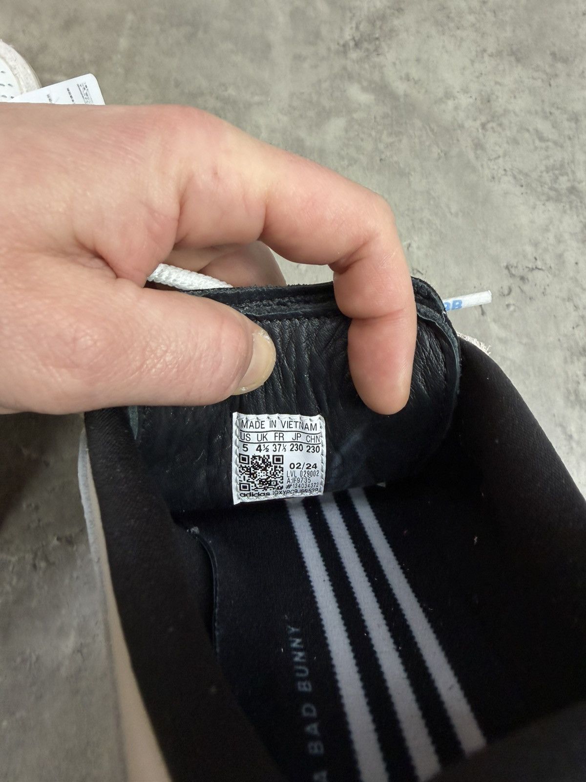 Adidas Bad Bunny x Adidas Gazelle Indoor Off White Sneakers 37 1/3 Size US 6.5 / IT 36.5 - 11 Thumbnail