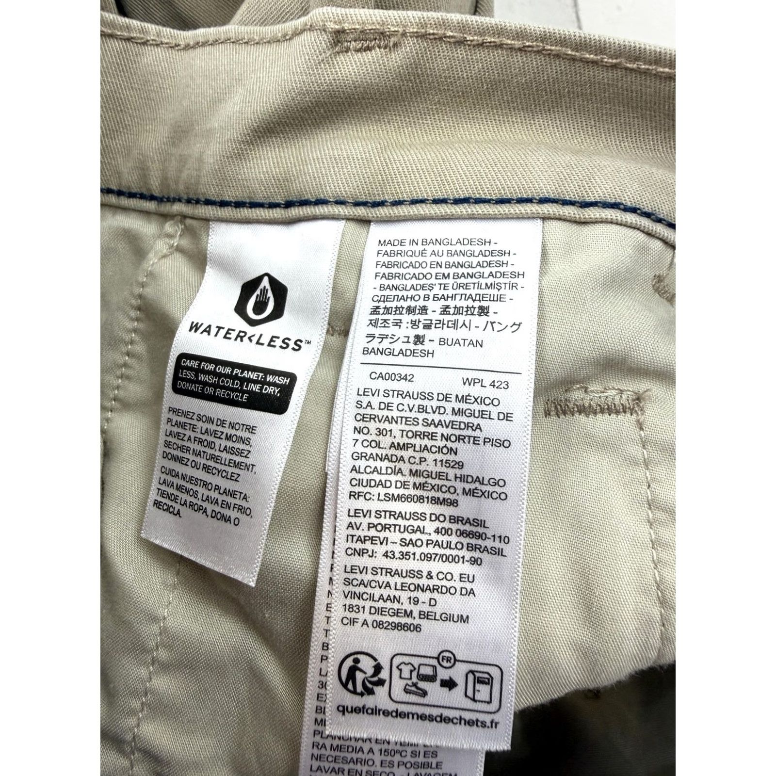 Levi's Levi's XX Chino Pants Mens 30x32 Beige Tapered Regular Fit Cotton Stretch Front Zip Pockets Casual Business Spring Size US 30 / EU 46 - 4 Thumbnail
