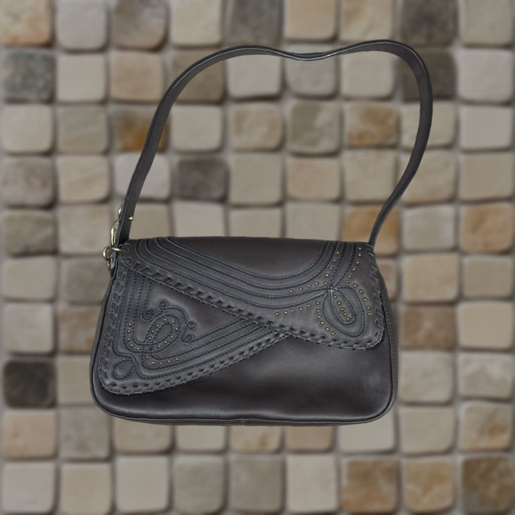 Vintage VTG Tosca Blu Handbags Womens Dark Brown Leather Beads Tooled Shoulder Bag Medium Brown 10.5 x 6.5 inch Vintage Designer Casual Party/Cocktail Womens Size ONE SIZE - 1 Thumbnail