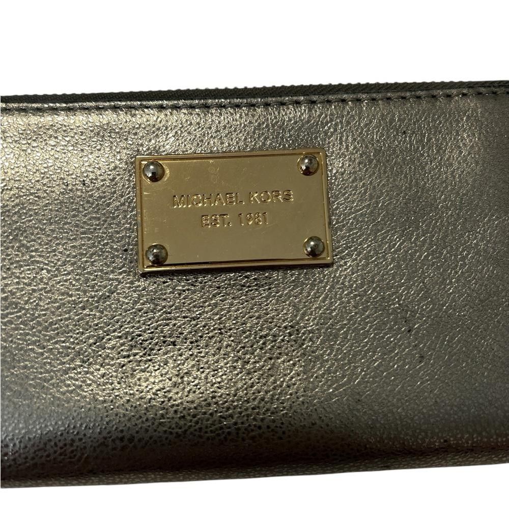 Designer Michael Kors Metallic Zip-Around Wallet Size ONE SIZE - 2 Thumbnail