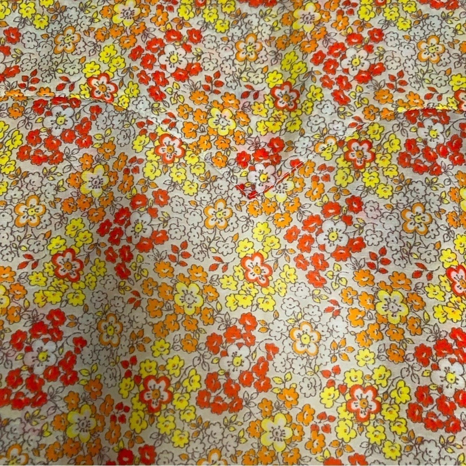 Vince Camuto Two by Vince Camuto Red Orange Yellow Floral Blouse Top Size L / US 10 / IT 46 - 5 Thumbnail