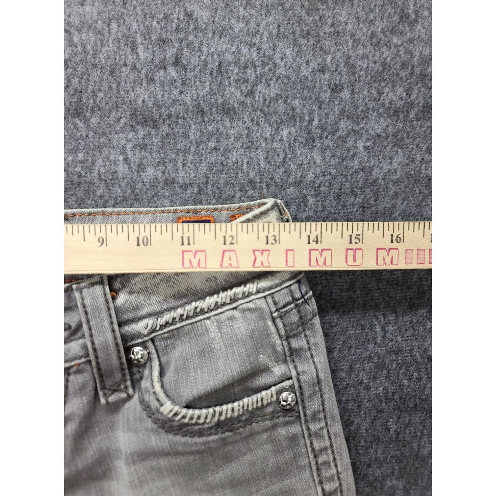 Vintage Rock Revival Jeans Womens 25 x 30 Celine Straight Leather Stitch Fleur De Lis Jeans Gray 5-Pocket Design Regular Cowboy Western Y2K Womens Size 42" / US 20 - 4 Thumbnail