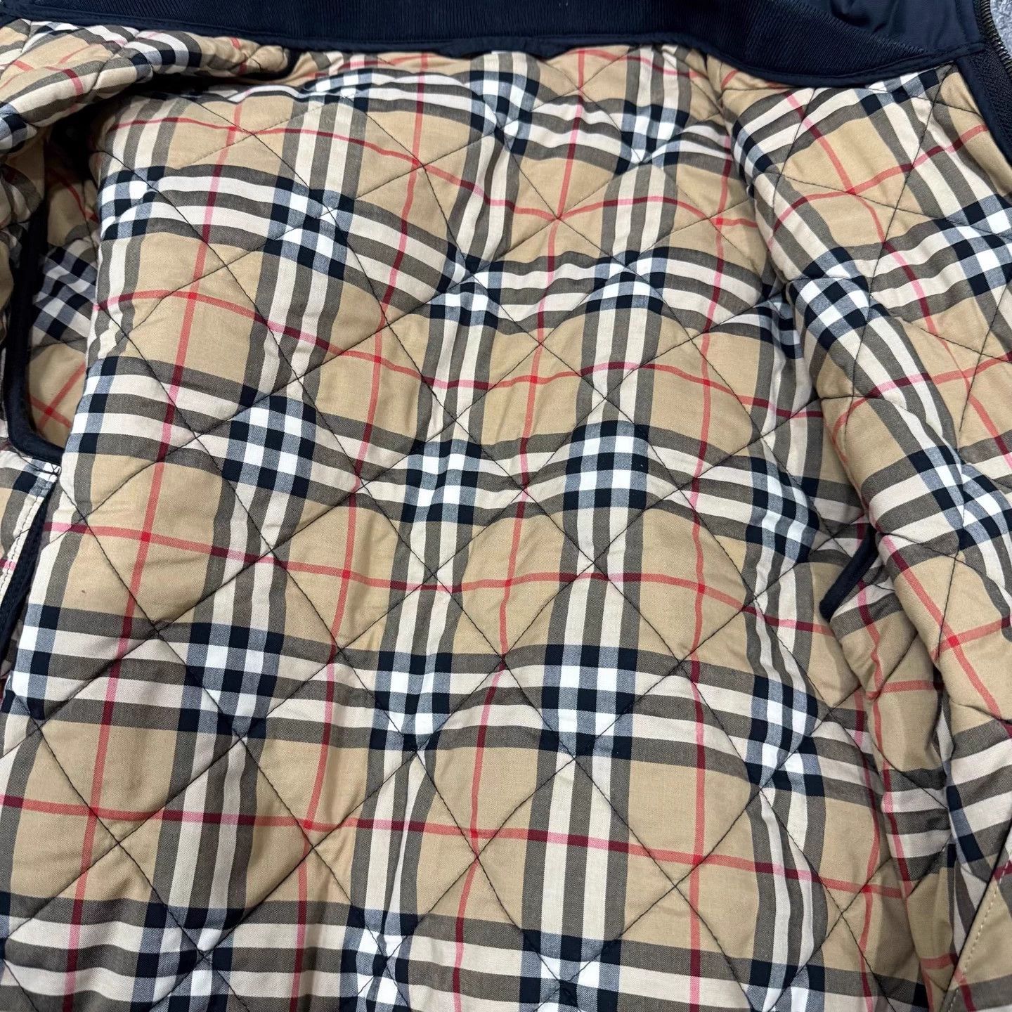 Burberry Burberry navy panelled stand collar jacket 48 Size US M / EU 48-50 / 2 - 4 Thumbnail
