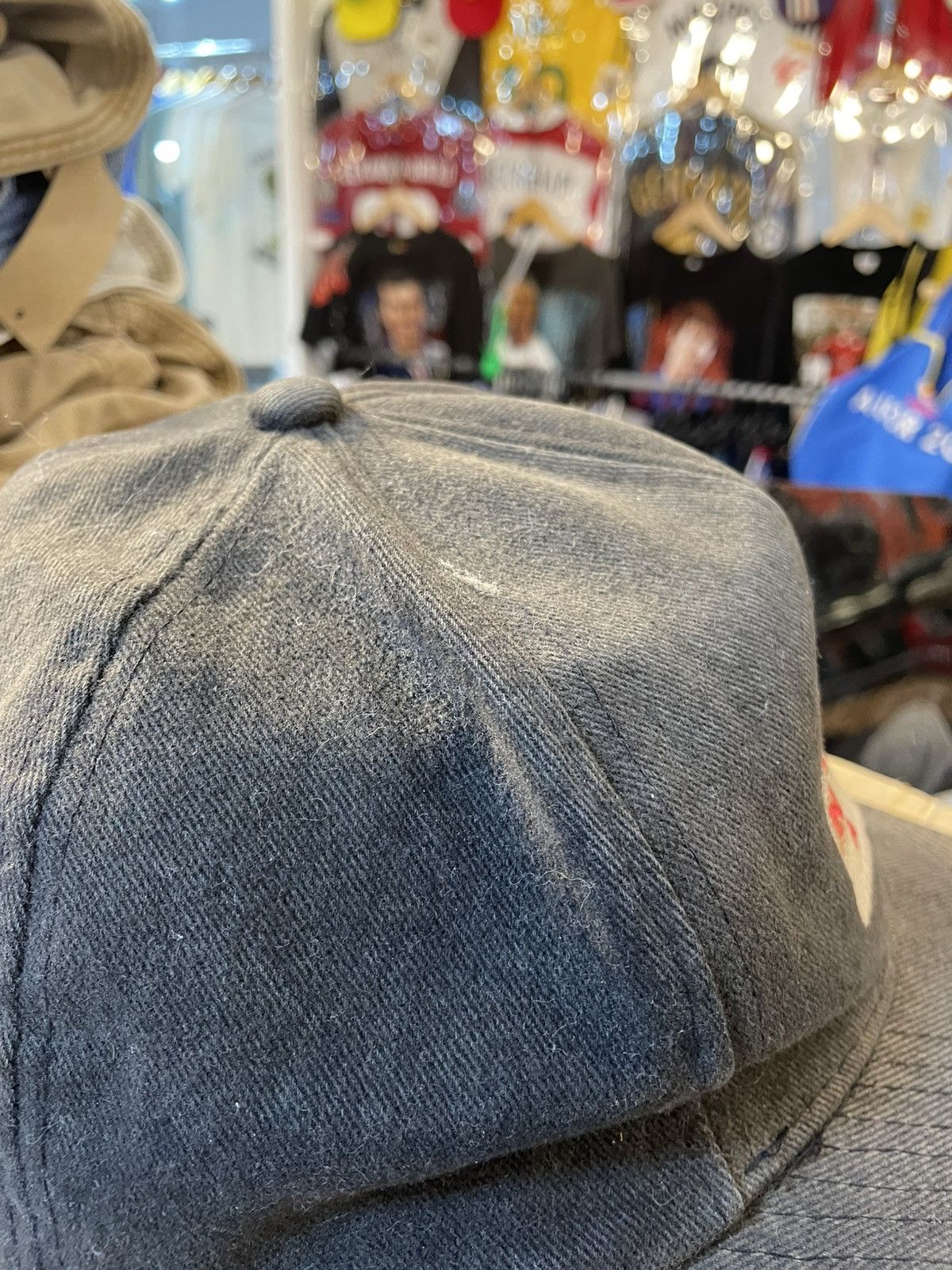 Nike Rare Vintage Nike Air Spell Out Cap Size ONE SIZE - 8 Thumbnail