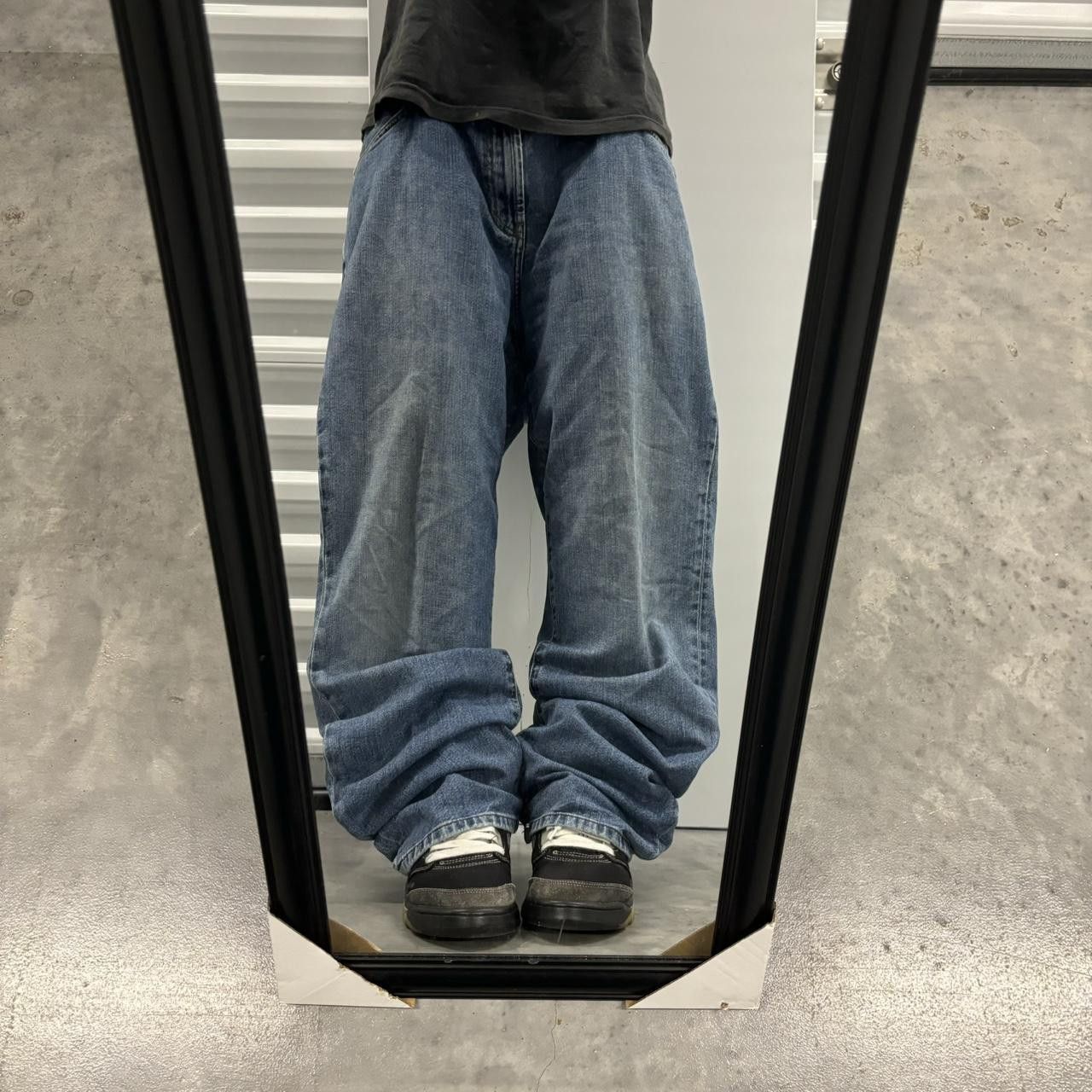 Japanese Brand × Vintage Crazy Vintage Y2K/2000s Baggy Dark Wash Skater Denim Jeans! Size US 40 / EU 56 - 1 Thumbnail