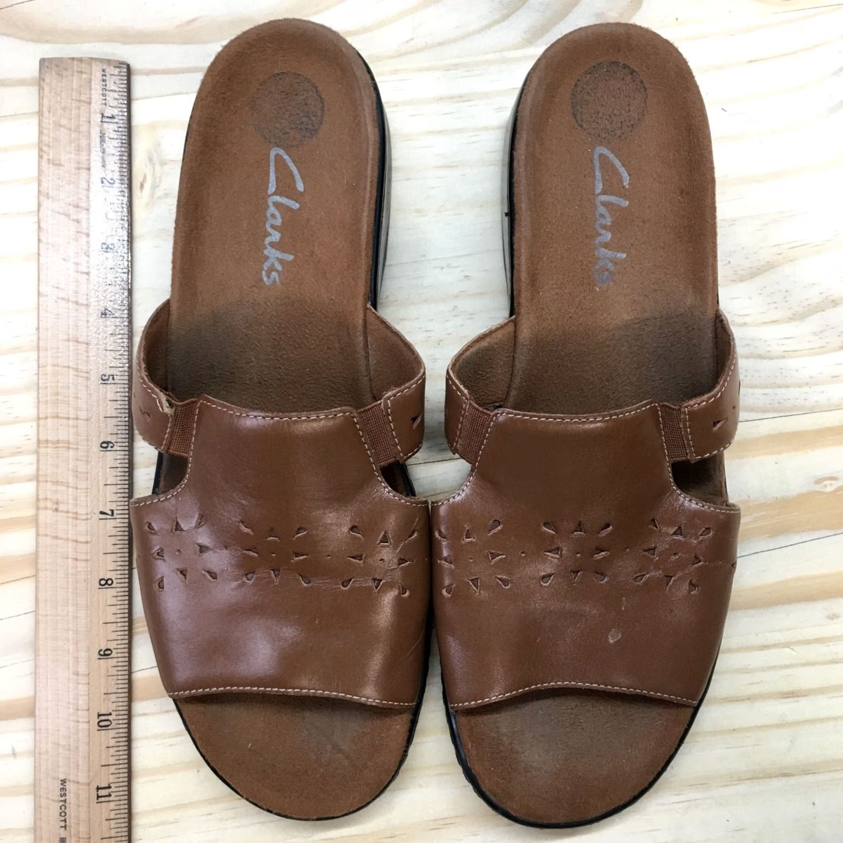 Clarks Clarks Sandals Womens 10 M Open Toe Slide Heels Comfort Brown Leather Slip On Size US 10 / IT 40 - 5 Thumbnail