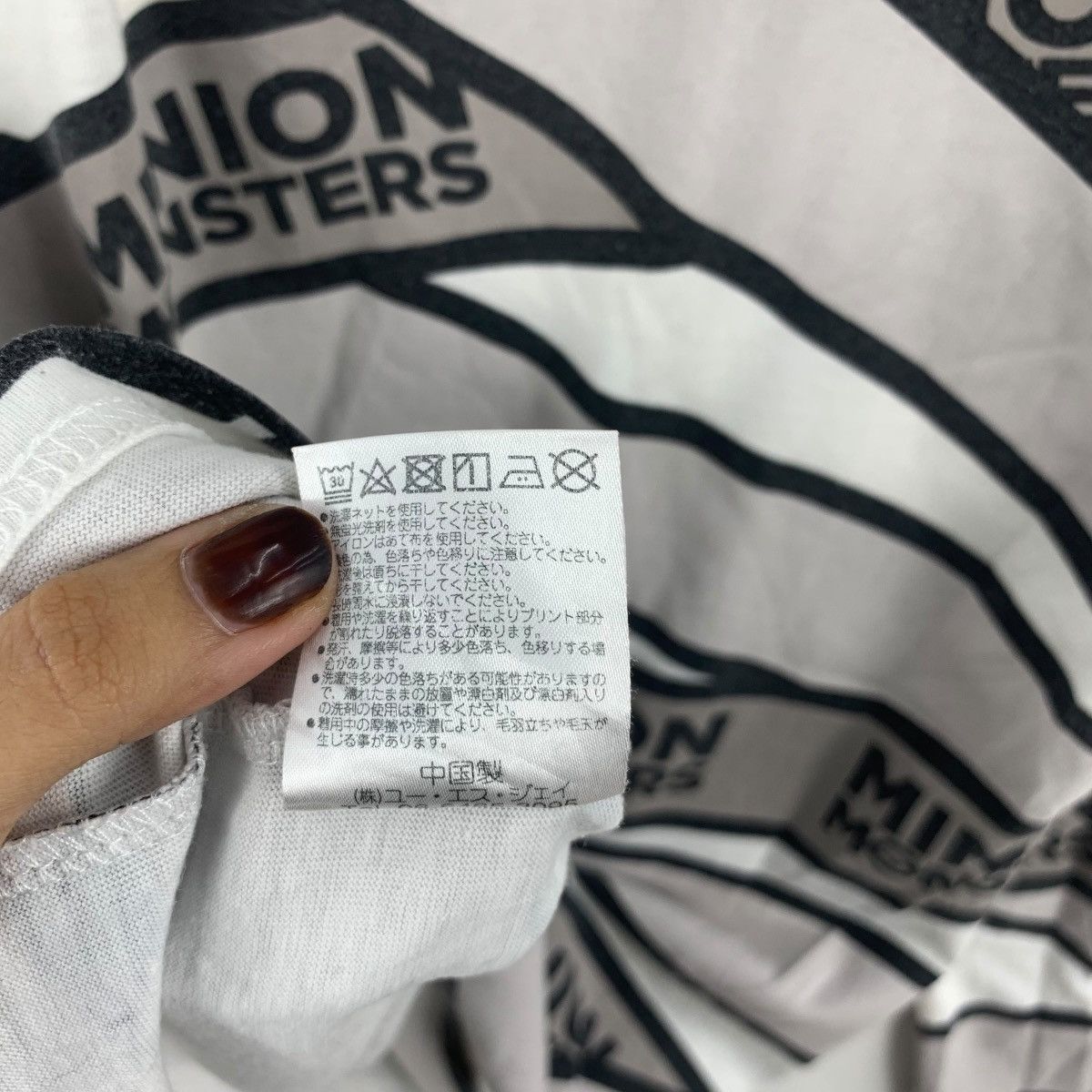 Universal Studios UNIVERSAL STUDIO JAPAN Minion Monsters Movie Tee Shirt Top Size XS / US 0-2 / IT 36-38 - 13 Thumbnail