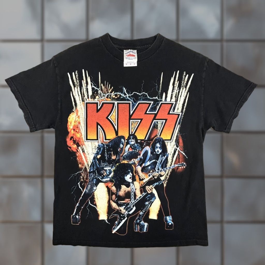 Vintage VINTAGE KISS Shirt Mens M World Domination Tour 2003 2004 Made USA 00s Black Cotton Short Sleeve Crew Neck Graphic Print Size US M / EU 48-50 / 2 - 1 Thumbnail