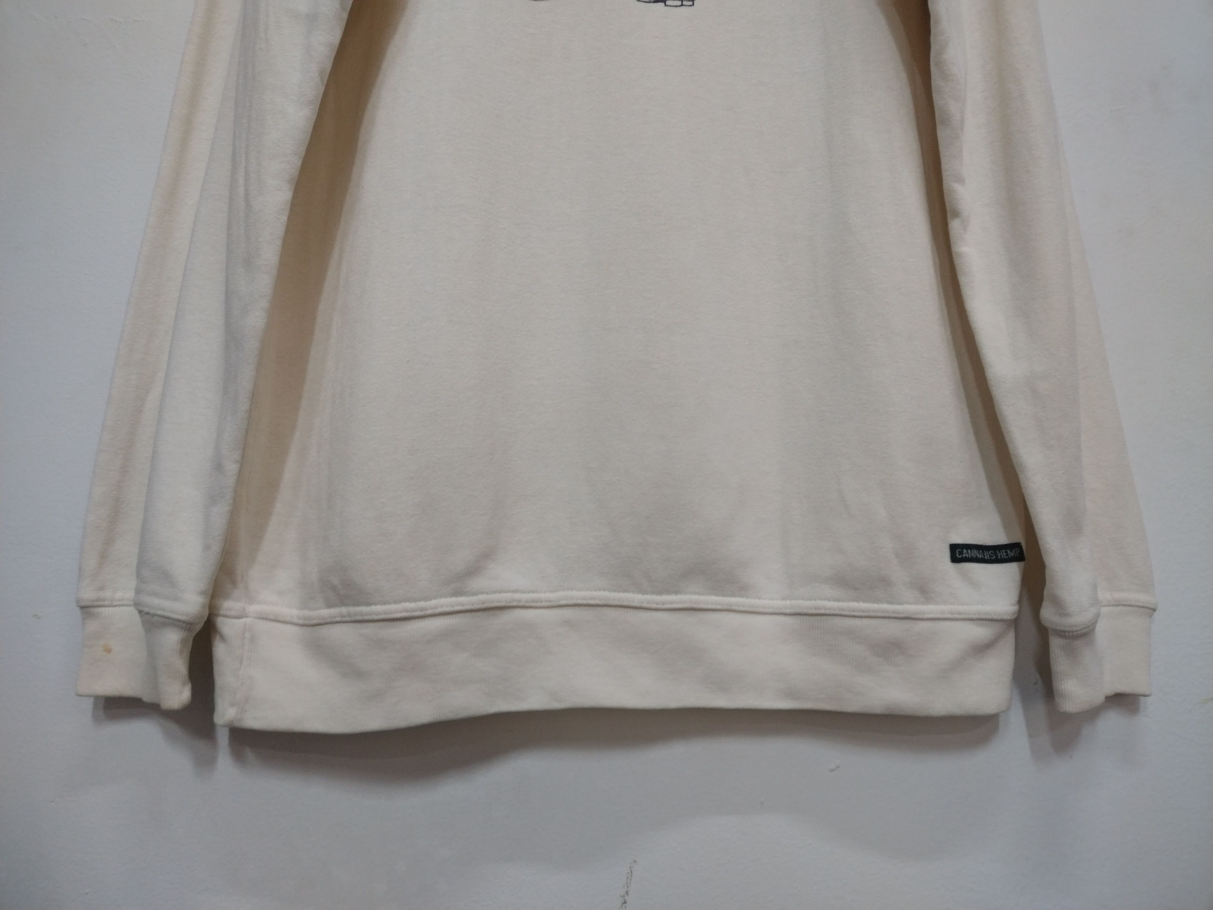 Japanese Brand 💥Awesome cheech & chong's cannabis hemp crewneck sweatshirt Size US L / EU 52-54 / 3 - 5 Thumbnail