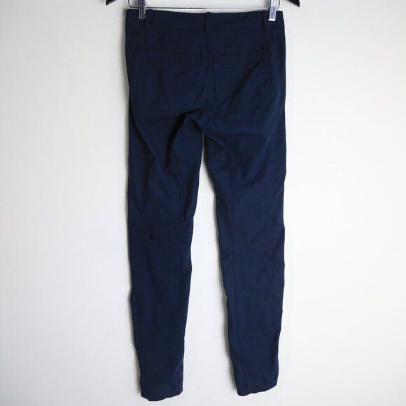 Lululemon Lululemon Bust A Move Pants Moto Slim Fit Stretchy Inkwell Size 27" / US 4 / IT 40 - 5 Thumbnail