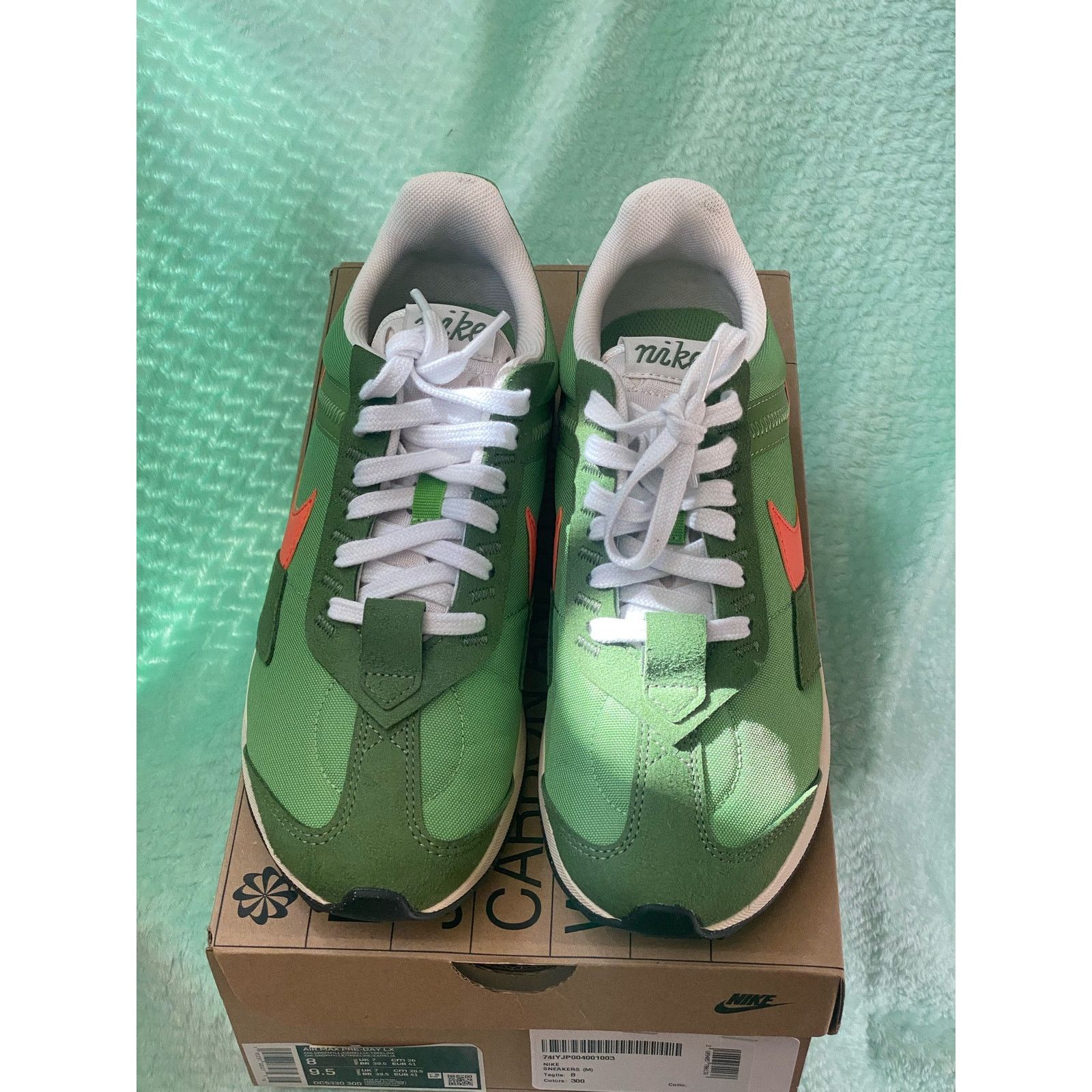 Nike Nike Air Max Pre-Day 'Chlorophyll' m8 w9.5 Size US 8 / EU 41 - 6 Thumbnail