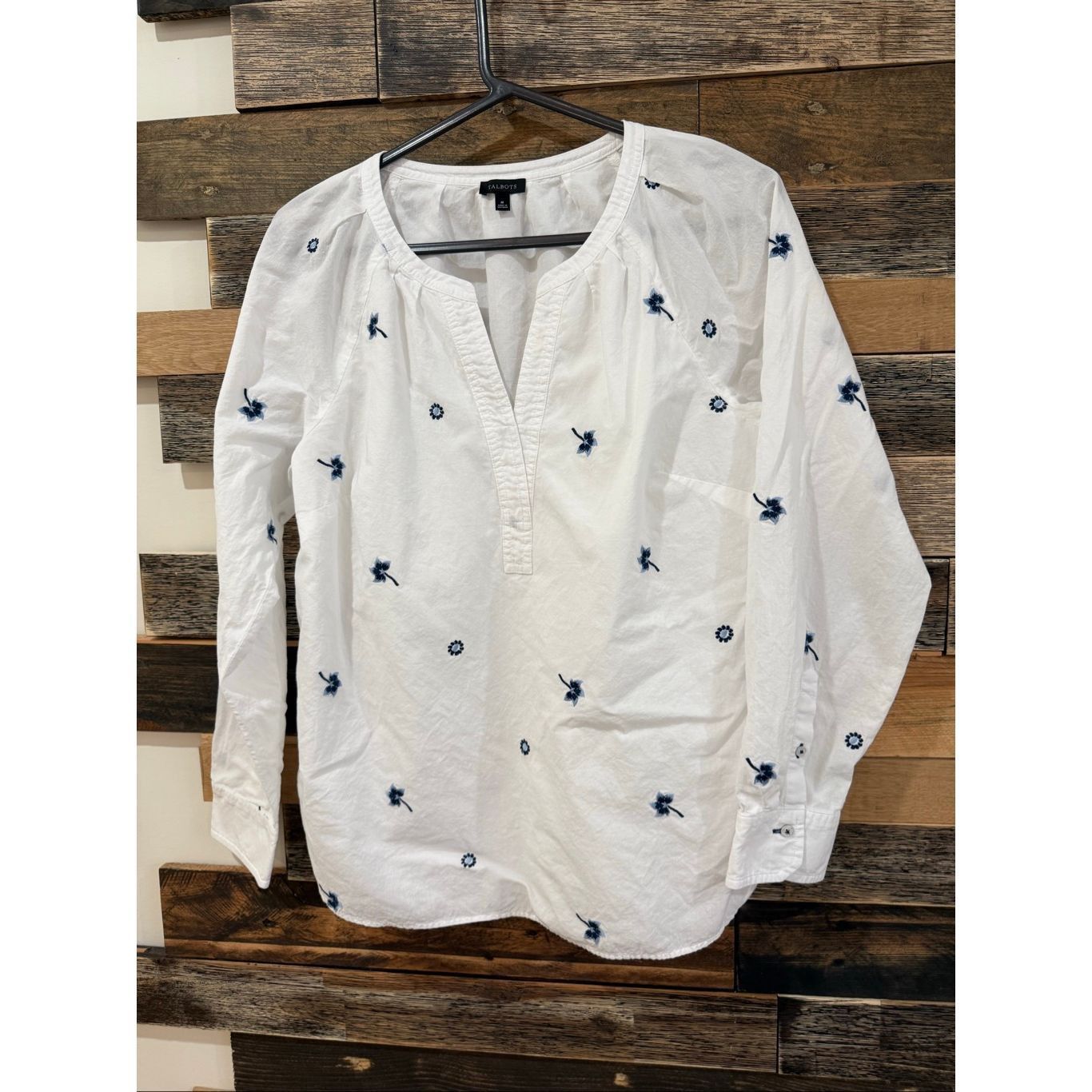 Robert Talbott Talbots EMBROIDERED POPOVER - TOSSED DITSY sz M Size M / US 6-8 / IT 42-44 - 2 Thumbnail