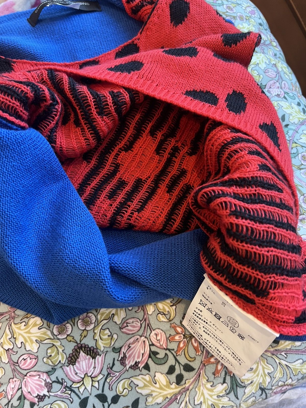 Comme des Garcons Homme Plus CDG Homme Plus Watermelon Seed Knit Vest Size US L / EU 52-54 / 3 - 5 Thumbnail