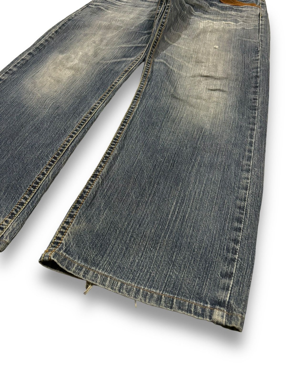 Edwin Exclusive Vintage Edwin XV Dirt Blue Wash Baggy Ripped Jeans Size US 33 - 11 Thumbnail