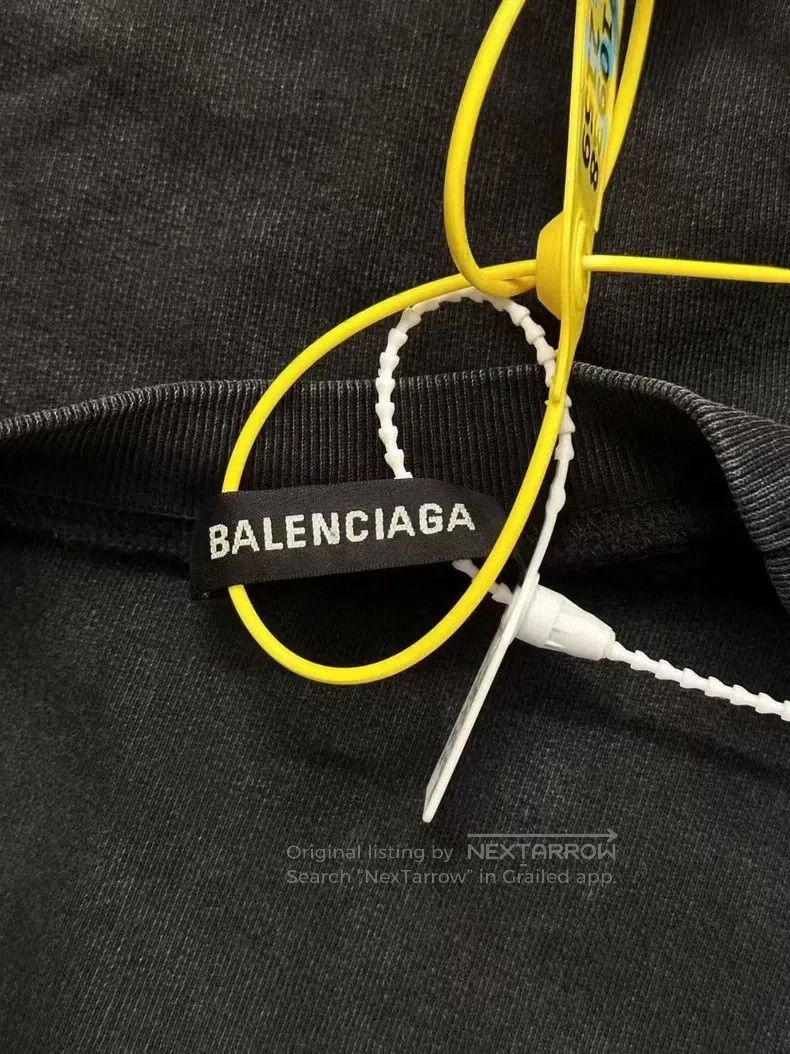 Balenciaga Balenciaga Water-washed vintage black lock sweater Size US XS / EU 42 / 0 - 3 Thumbnail