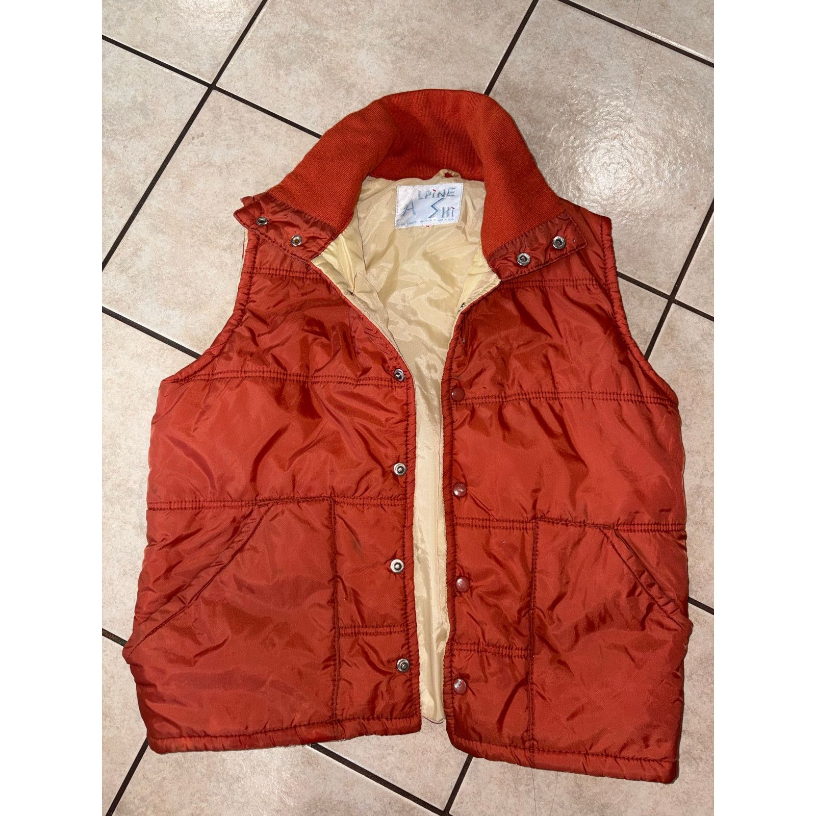 Vintage Vintage Alpine Ski Medium orange puffer Vest Size US M / EU 48-50 / 2 - 1 Thumbnail
