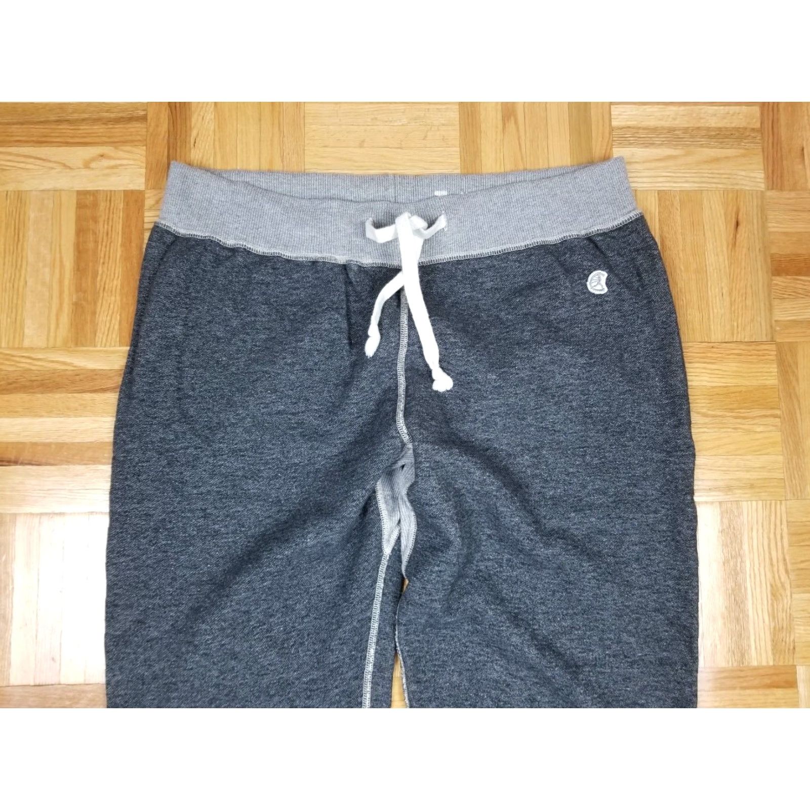 Champion VINTAGE CHAMPION REPRO RUNNER TAG 2 TONES SWEATPANTS SZ LARGE SHIRT? (note: no) Size US 33 - 3 Thumbnail
