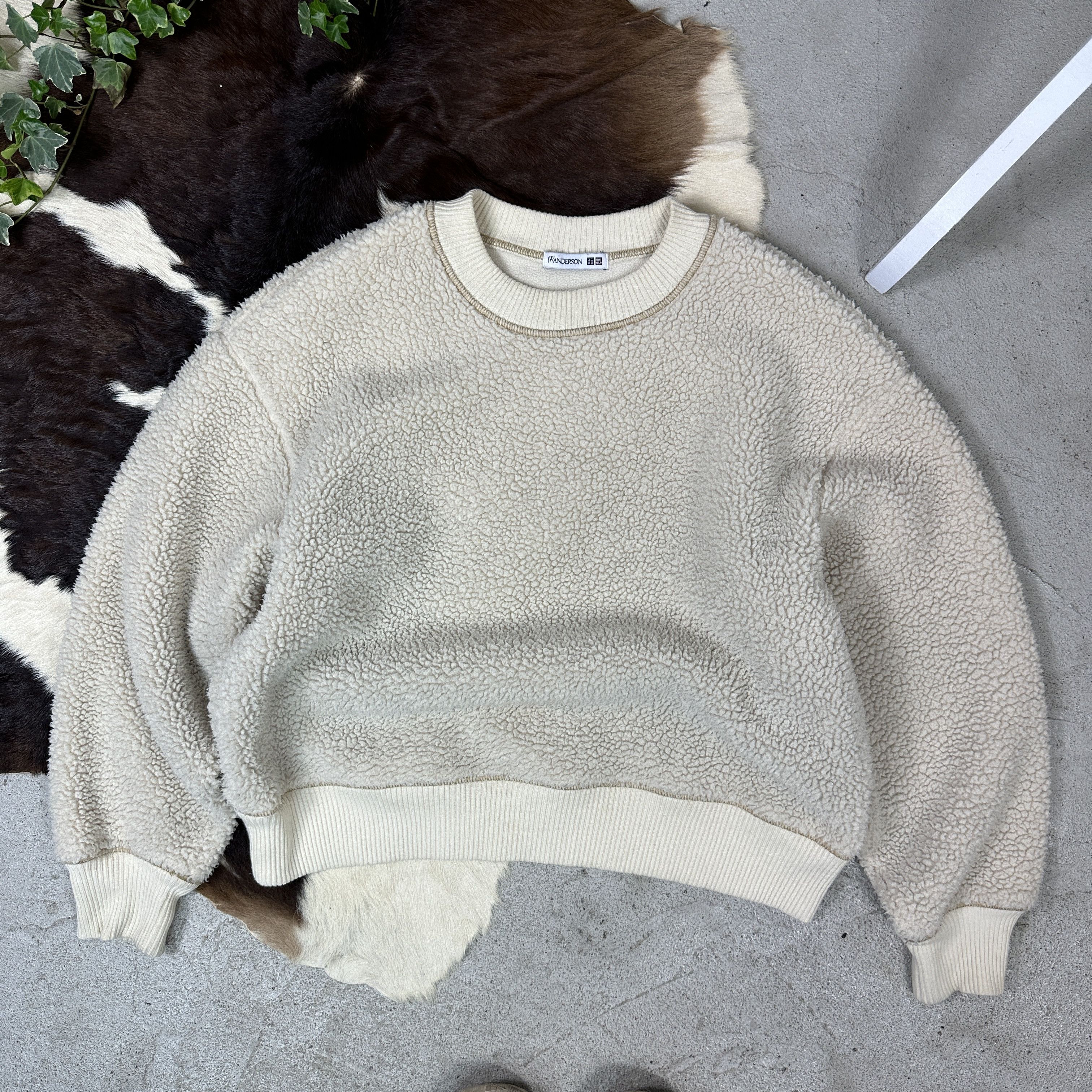 JW Anderson × Japanese Brand × Uniqlo J.W Anderson Uniqlo Japan Fleece pullover sweatshirt size L Size US L / EU 52-54 / 3 - 2 Thumbnail