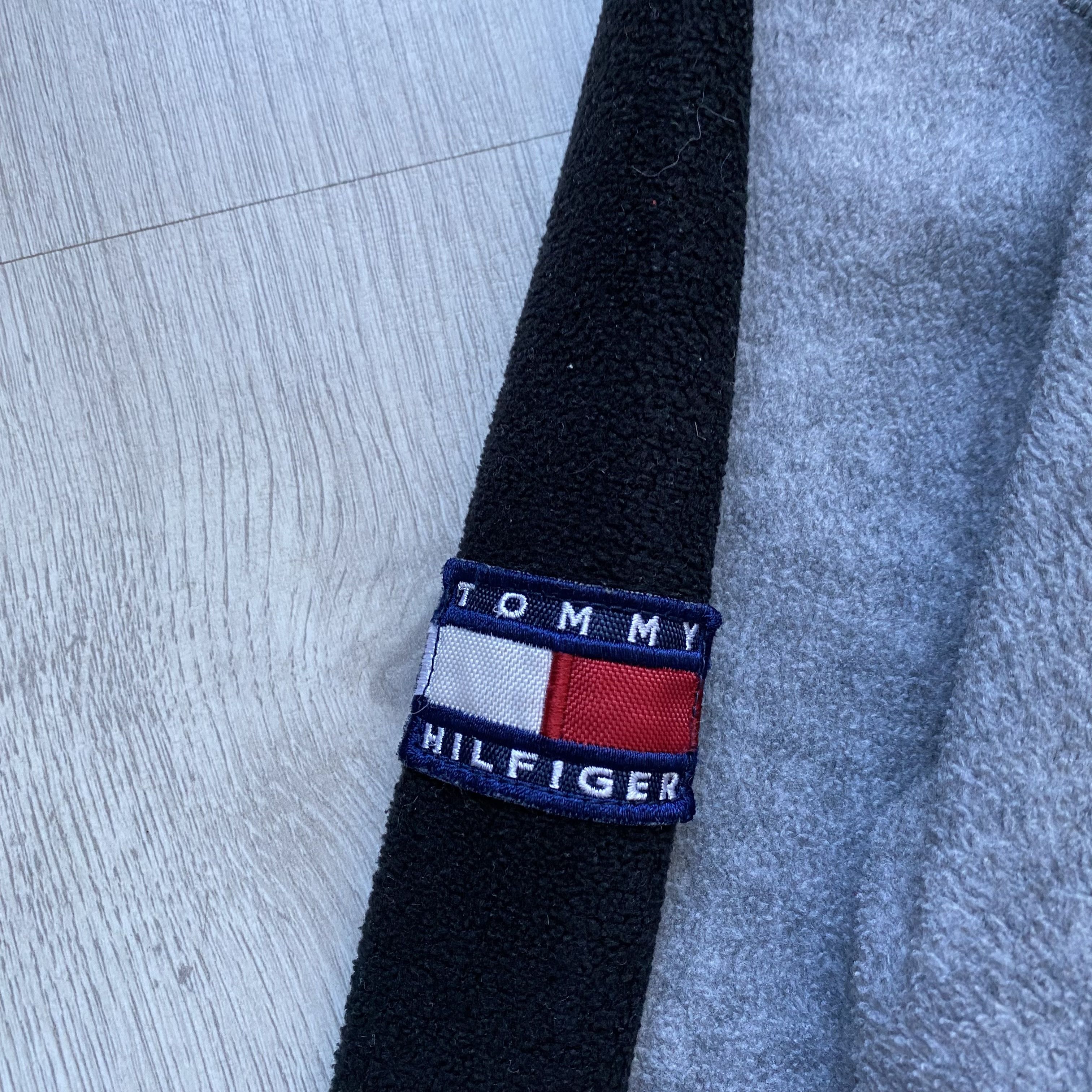Tommy Hilfiger Vintage 90s Tommy Hilfiger Outdoors Zip Boxy Fleece sweater Size US L / EU 52-54 / 3 - 4 Thumbnail