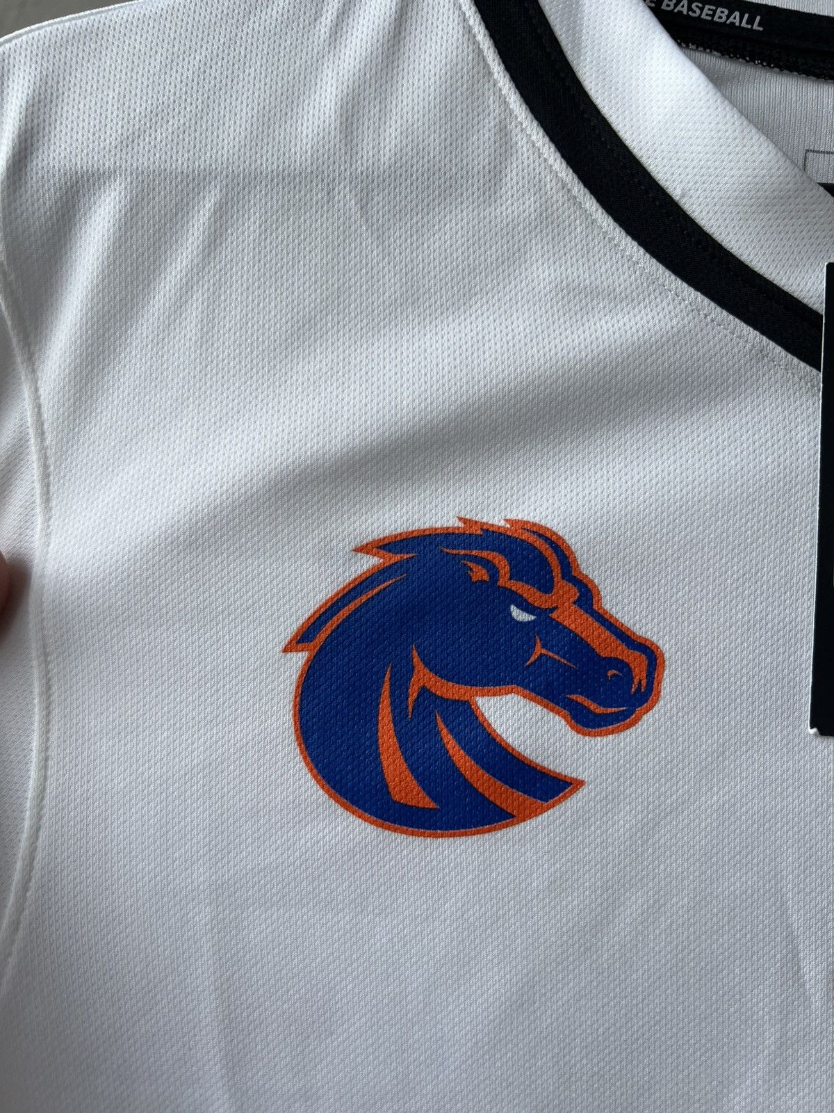 Nike NIKE BOISE STATE BRONCOS BASEBALL JERSEY SHIRT MEN’S NWT NEW Size US M / EU 48-50 / 2 - 7 Thumbnail