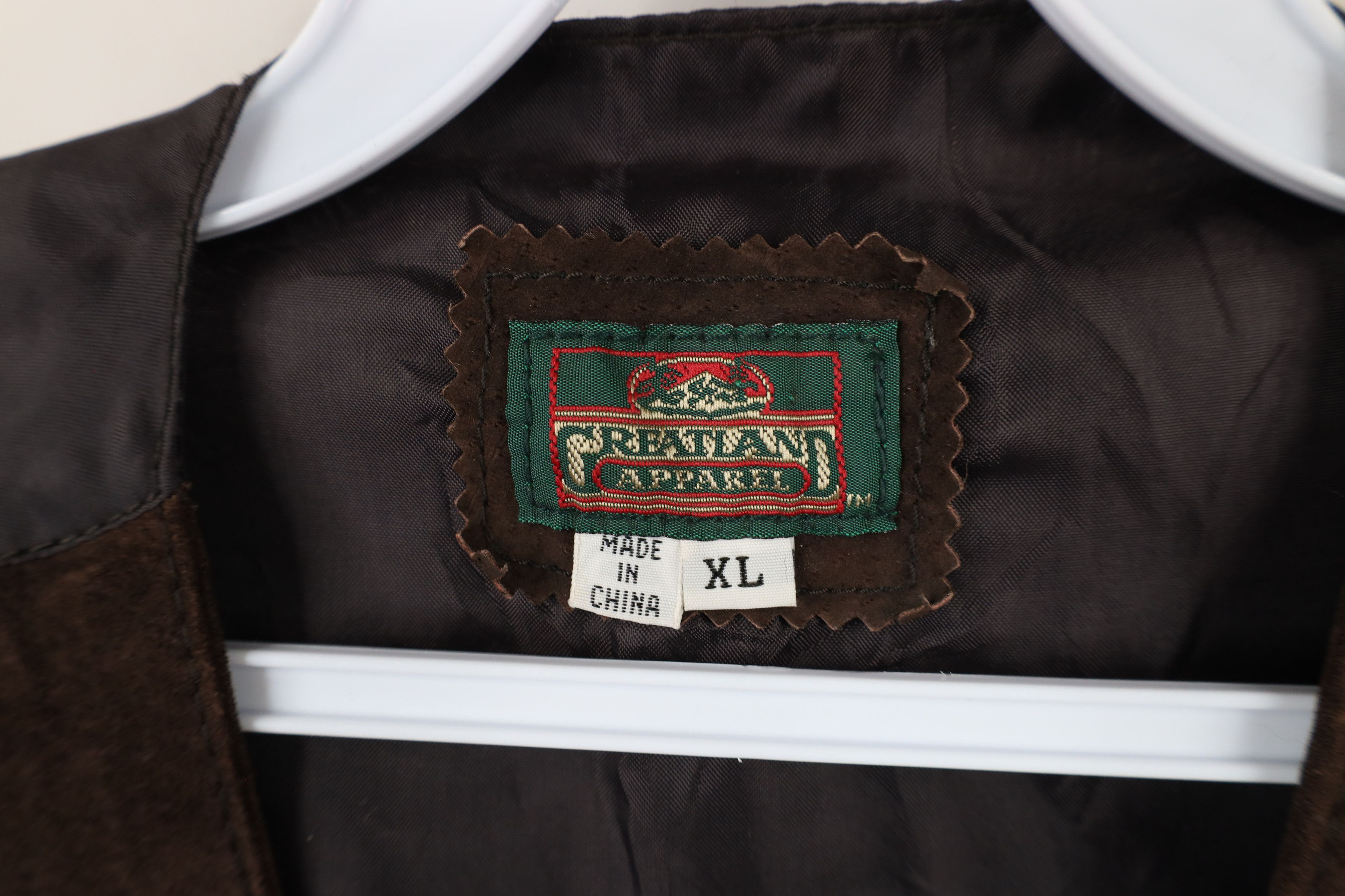 Vintage Vintage 90s Streetwear Buckle Back Suede Leather Vest Jacket Size US XL / EU 56 / 4 - 5 Thumbnail