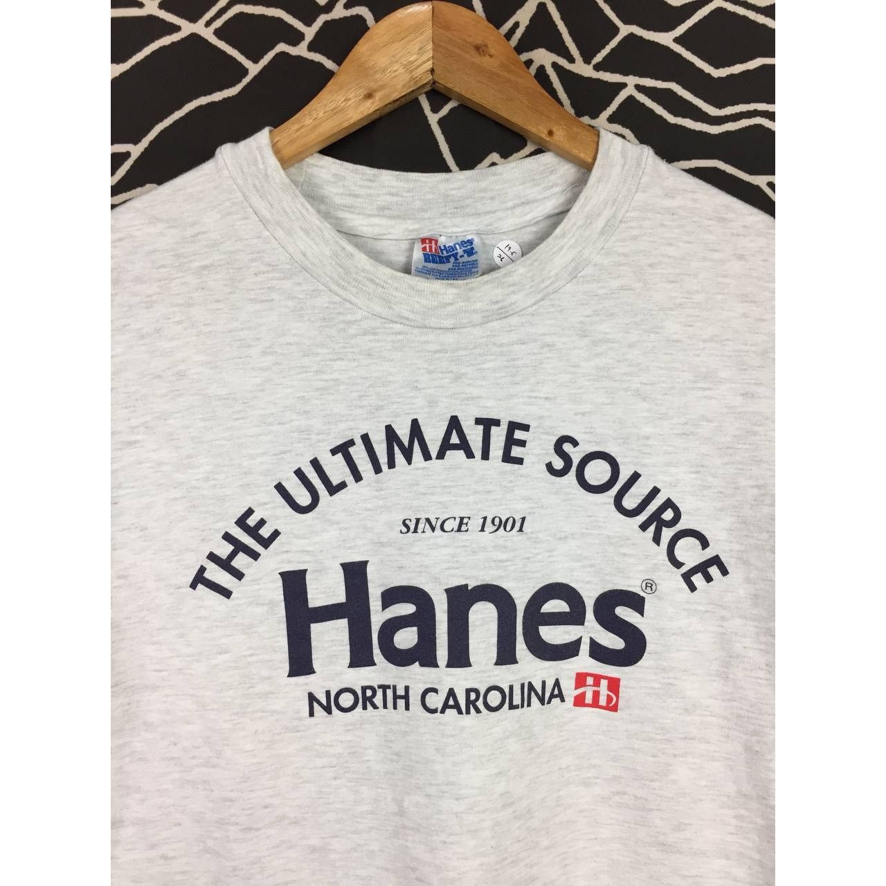 Hanes × Vintage Vtg 90s Hanes North Carolina Single Stitch Tee Size US M / EU 48-50 / 2 - 3 Thumbnail