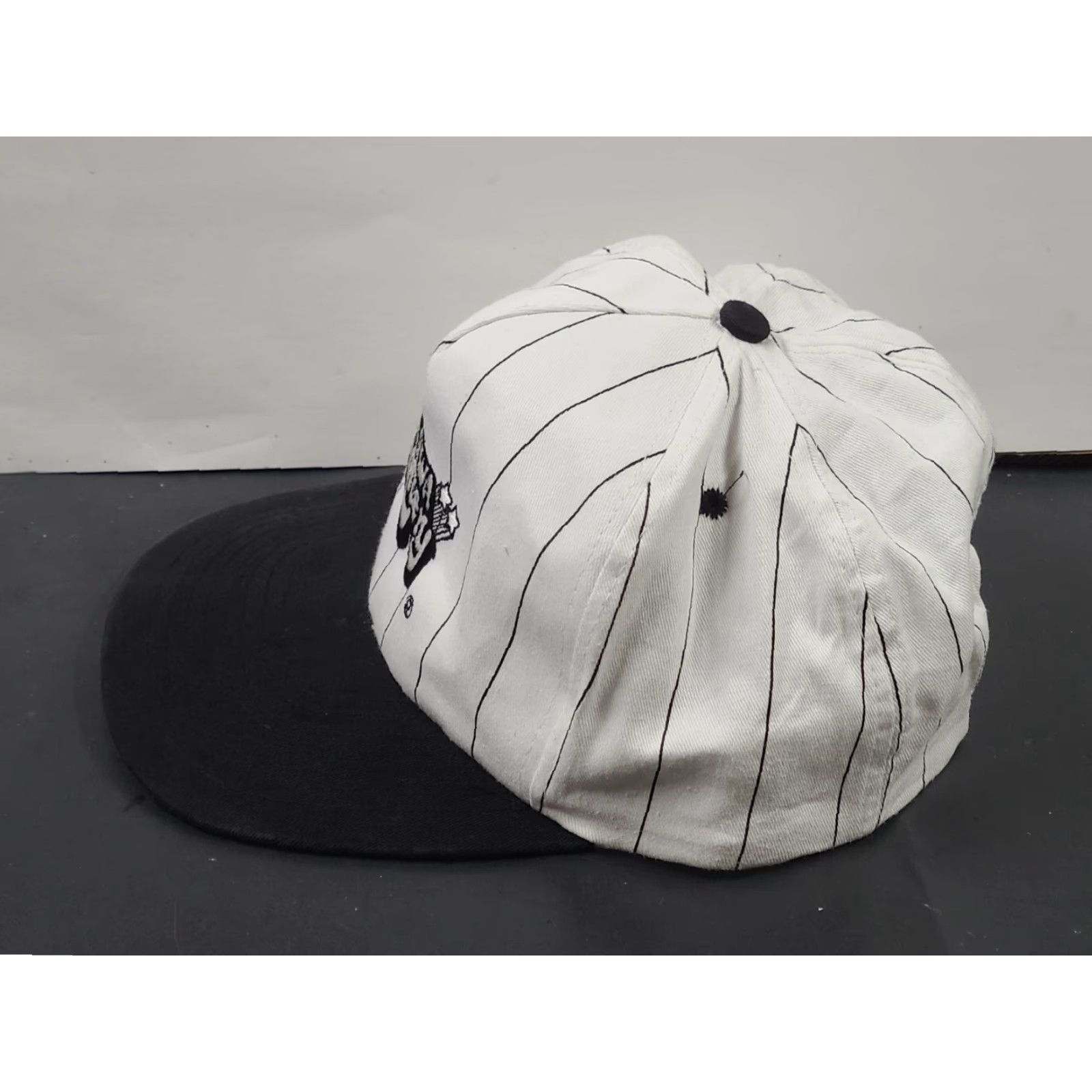 Vintage VINTAGE Mohrs Iowa Lottery Pinstripe Hat Cap Black White Size ONE SIZE - 4 Thumbnail