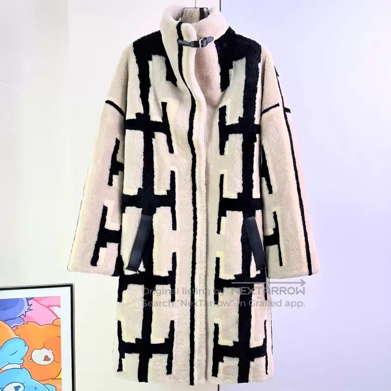 Hermes Hermes H-Print Fur Coat Size XXS / US 00 / IT 34 - 2 Thumbnail