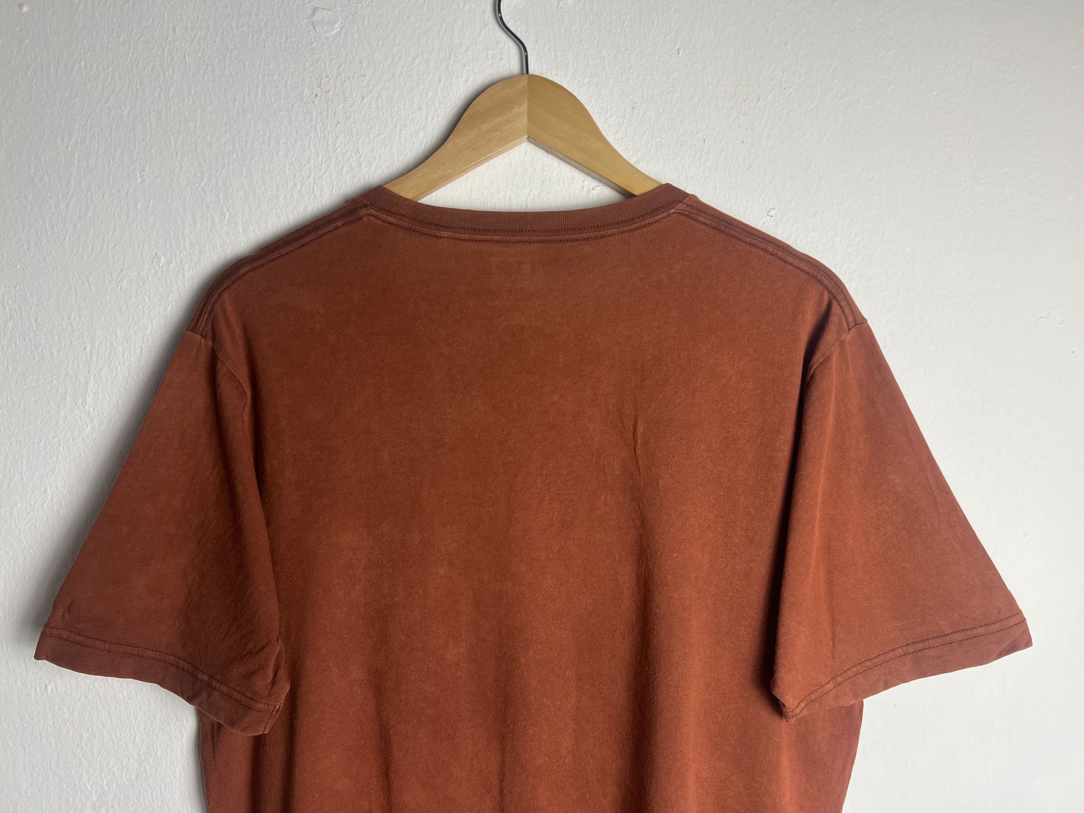 Uniqlo Uniqlo x Pirate of Caribbean Archive Tee Size US L / EU 52-54 / 3 - 7 Thumbnail