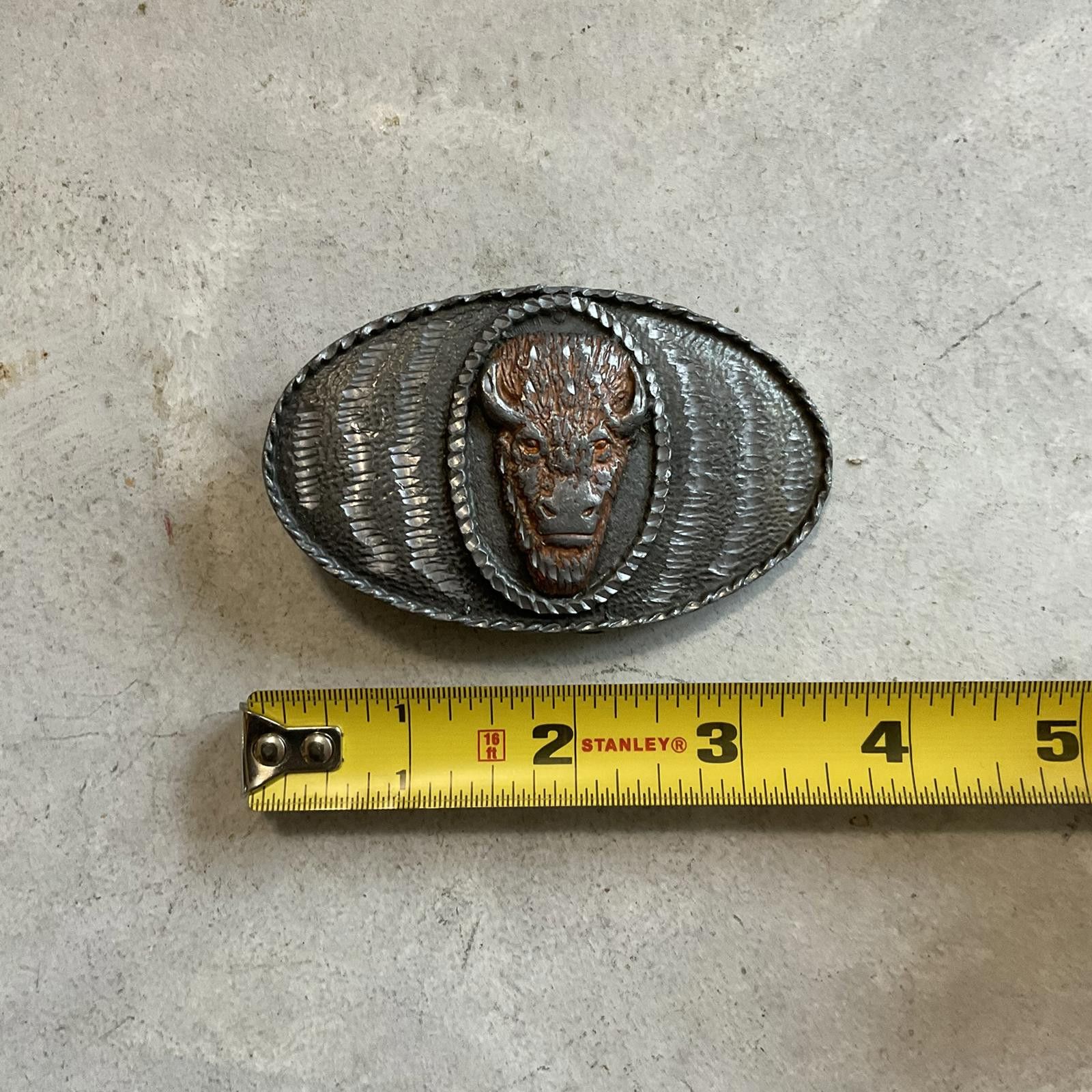 Vintage vintage 80's bison belt buckle western spec cast silver oval Size ONE SIZE - 3 Thumbnail