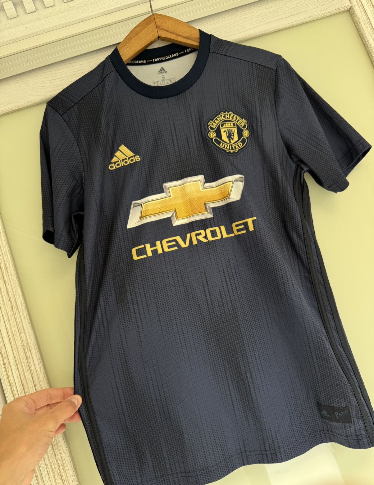 Adidas Manchester United 2018-2019 Third Soccer Jersey Football Kit Size US S / EU 44-46 / 1 - 3 Thumbnail