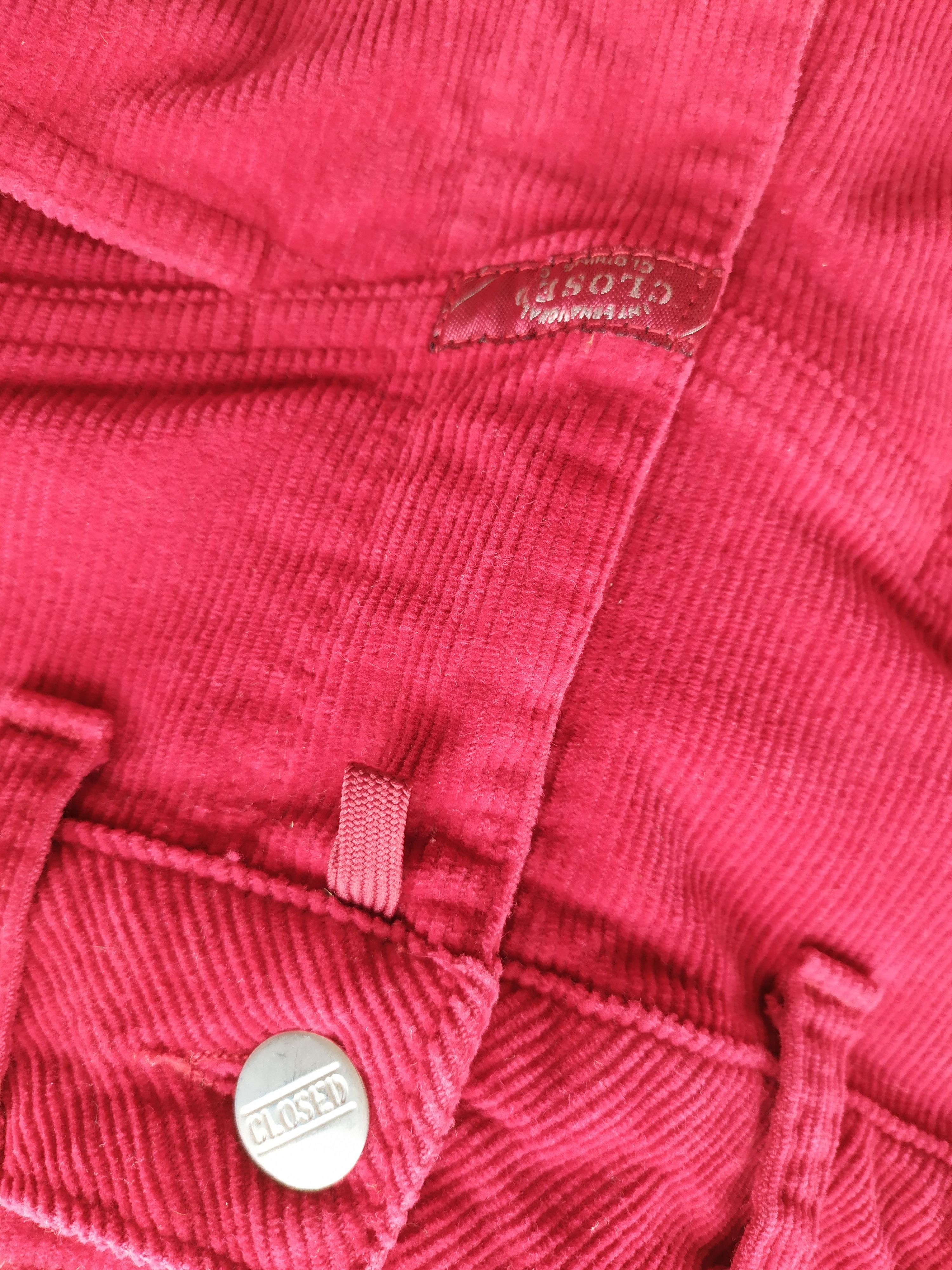 CLOSED Closed Pedal Pusher Jeans Straight leg red corduroy trousers Size 28" / US 6 / IT 42 - 4 Thumbnail