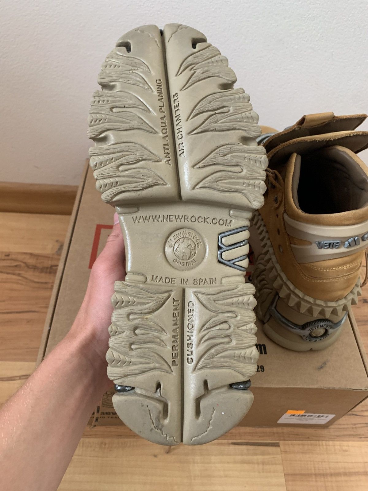 New Rock × Vetements VETEMENTS x New Rock flamesole camel boots *rare* Size US 9 / EU 42 - 8 Thumbnail