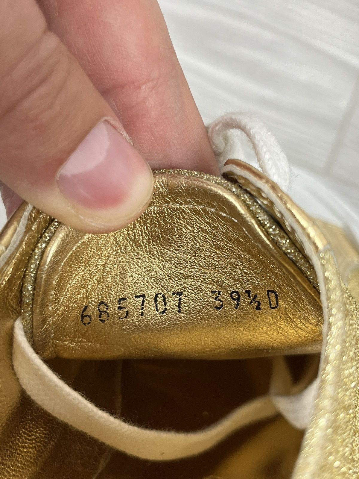 Alexander McQueen Alexander McQueen Gold Glitter Trainers Sneakers Women’s Size US 9.5 / IT 39.5 - 15 Thumbnail