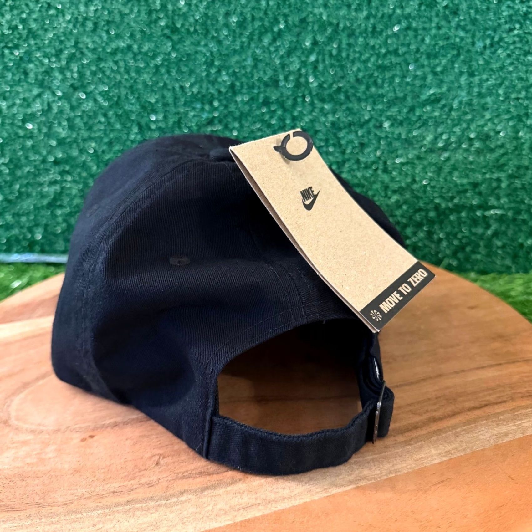 Nike Nike Club Cap Hat Mens Medium Large Black Embroidered Sneaker Patch Adjustable Baseball Cap Size ONE SIZE - 4 Thumbnail