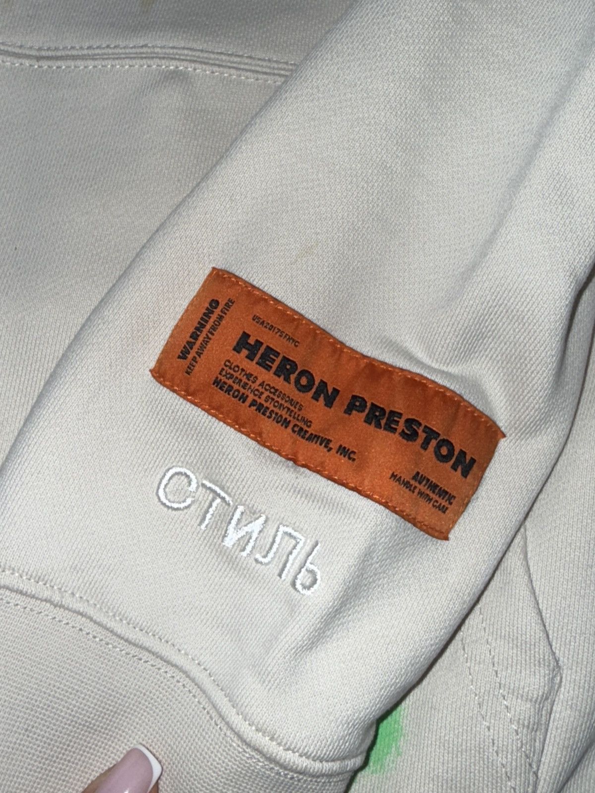 Heron Preston Heron Preston Spray Hoodie Size US S / EU 44-46 / 1 - 3 Thumbnail