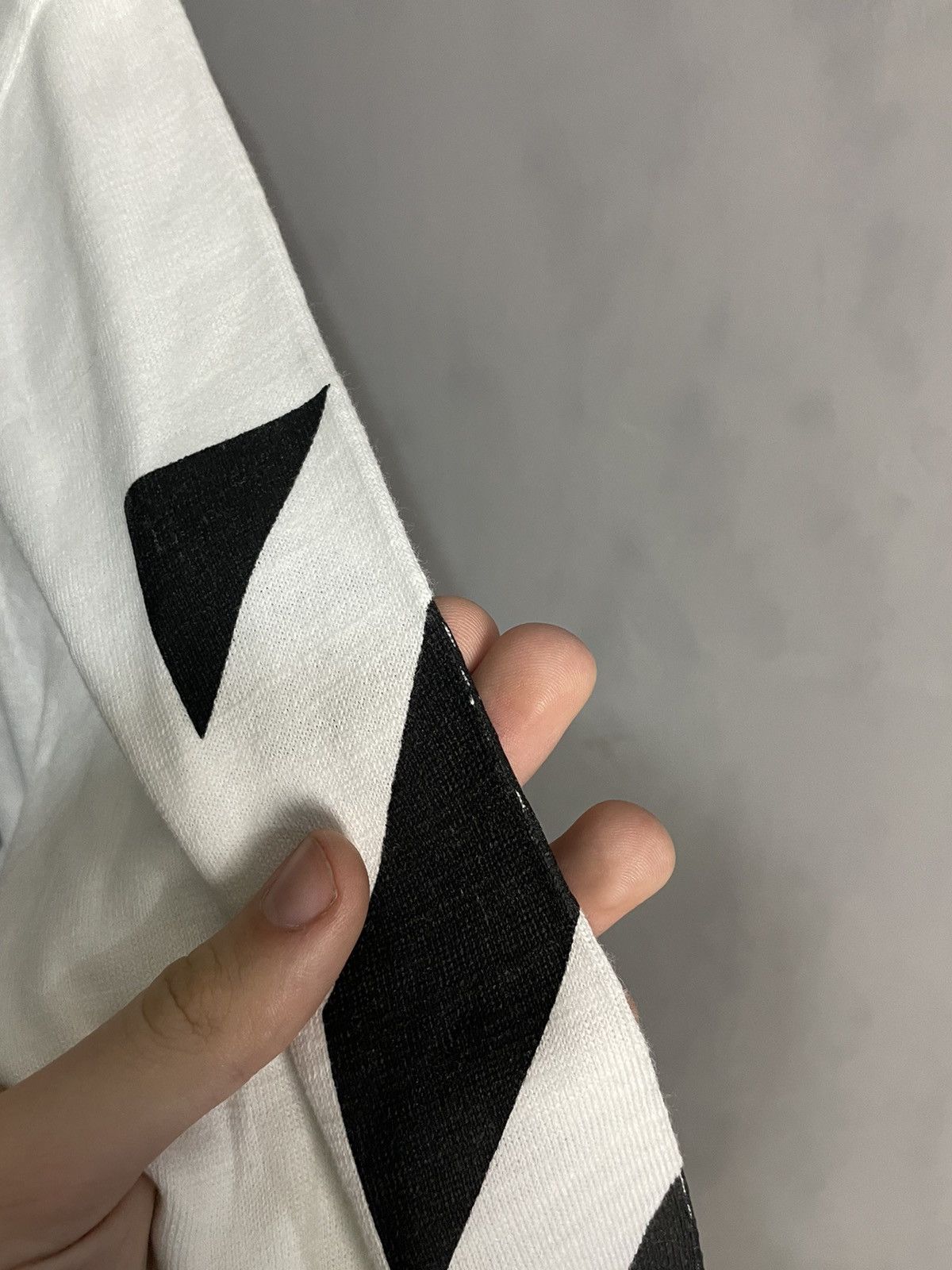 Off-White Off White Caravaggio Long Sleeve T-Shirt Size US M / EU 48-50 / 2 - 10 Thumbnail