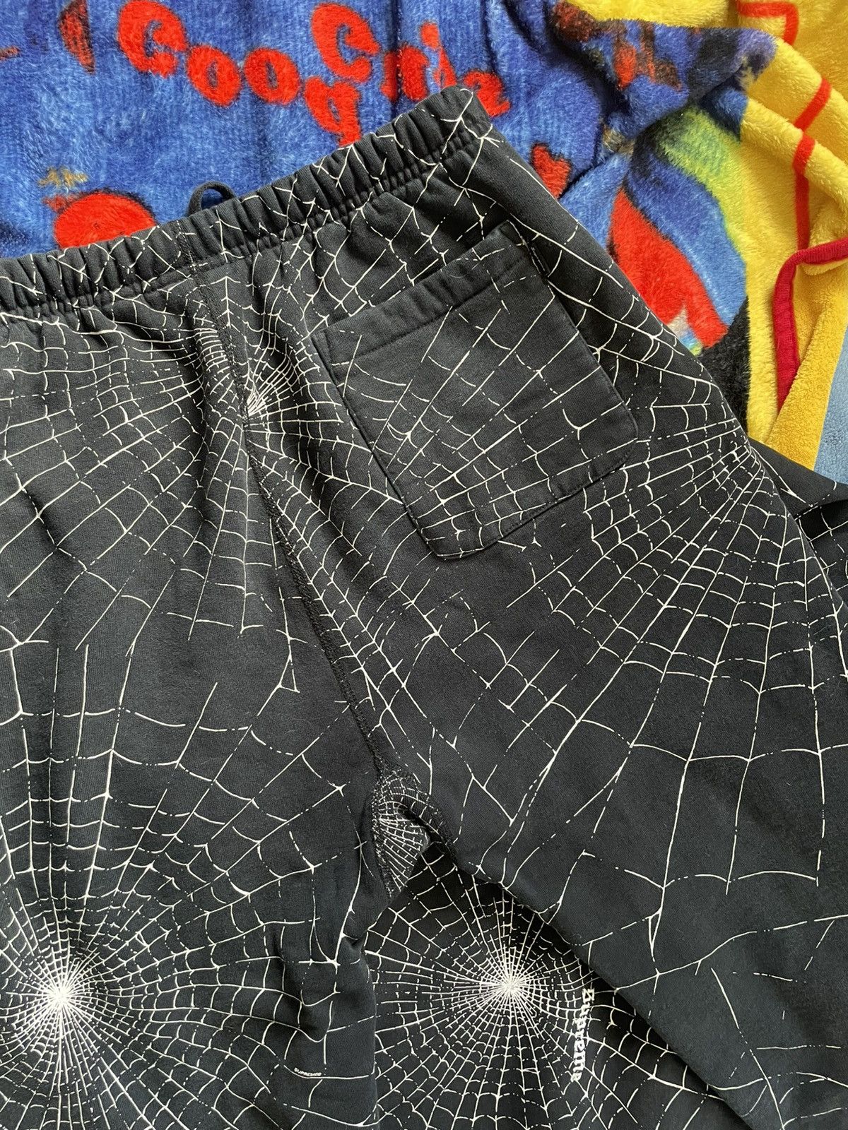 Supreme 2016 supreme spiderweb sweat suit Size US 34 / EU 50 - 3 Thumbnail