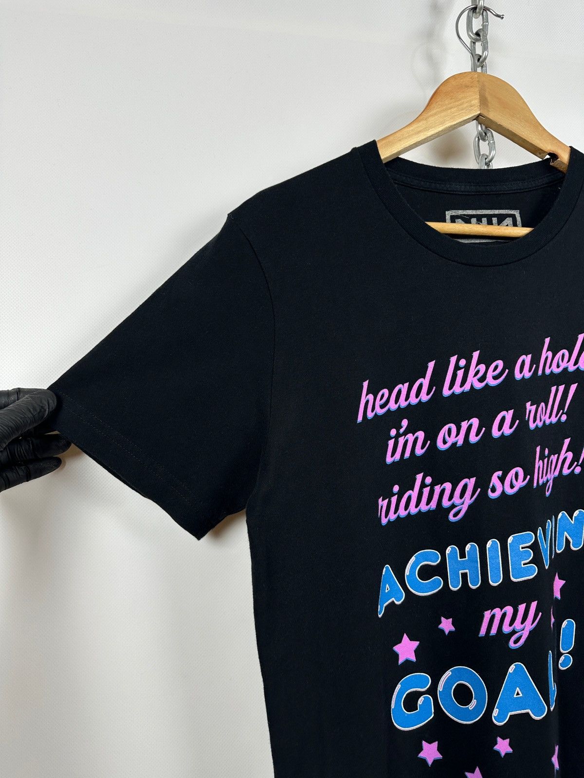 Band Tees Nine Inch Nails X Miley Cyrus X Black Mirror Limited T-Shirt Size US M / EU 48-50 / 2 - 9 Thumbnail