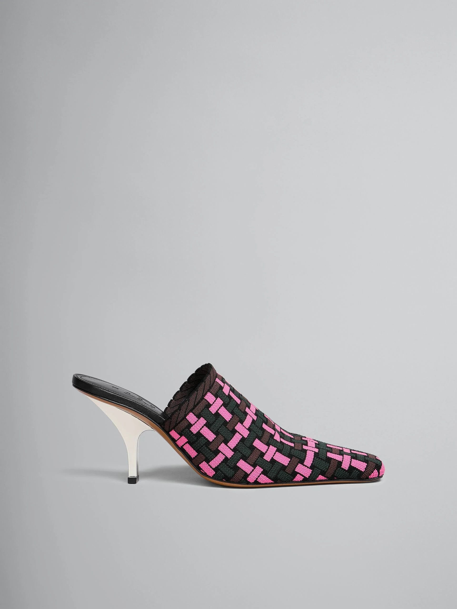o1w1db10824 Mules in Black / Pink