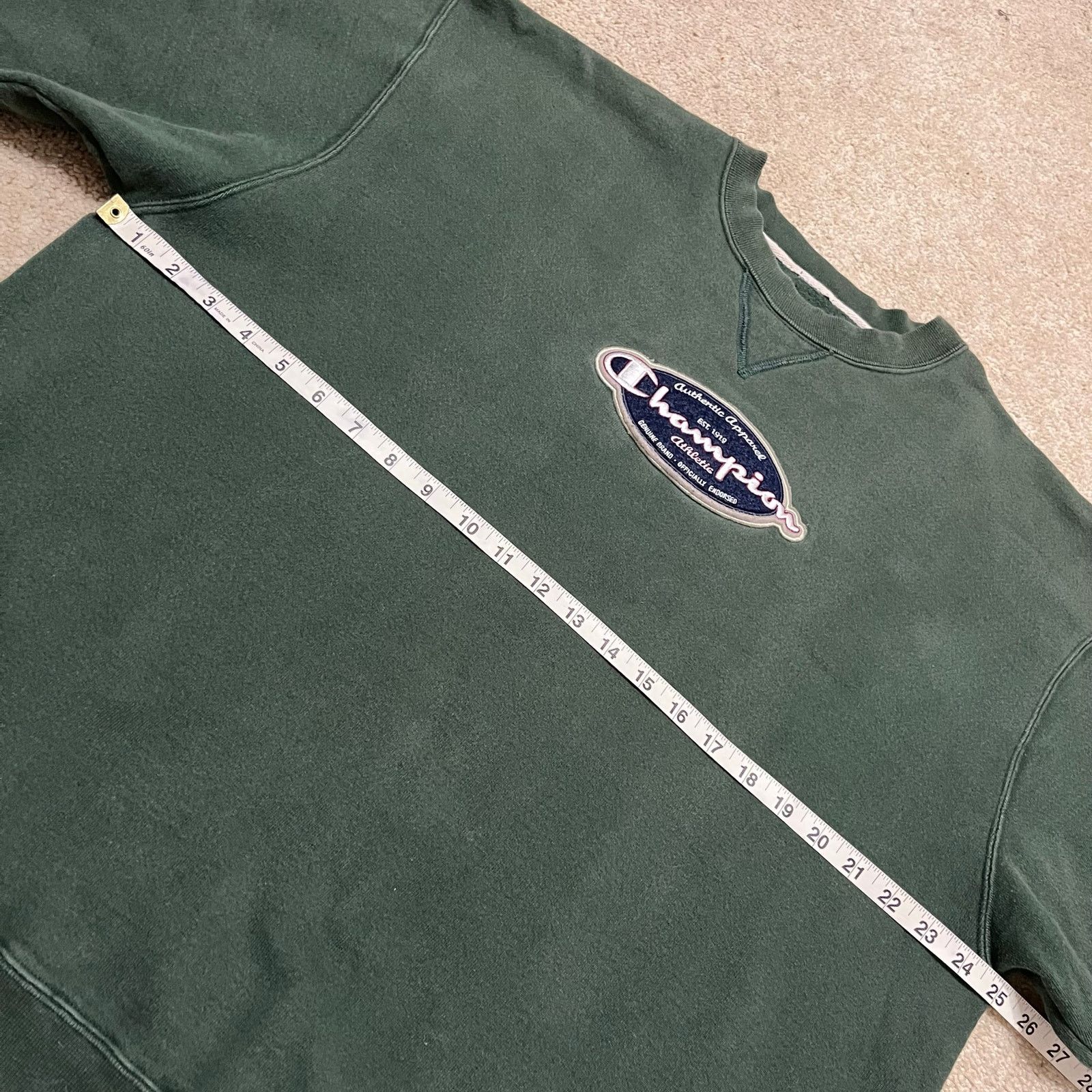 Champion Vintage Champion Embroidered Green Oversized Crewneck XL Size US XL / EU 56 / 4 - 5 Thumbnail