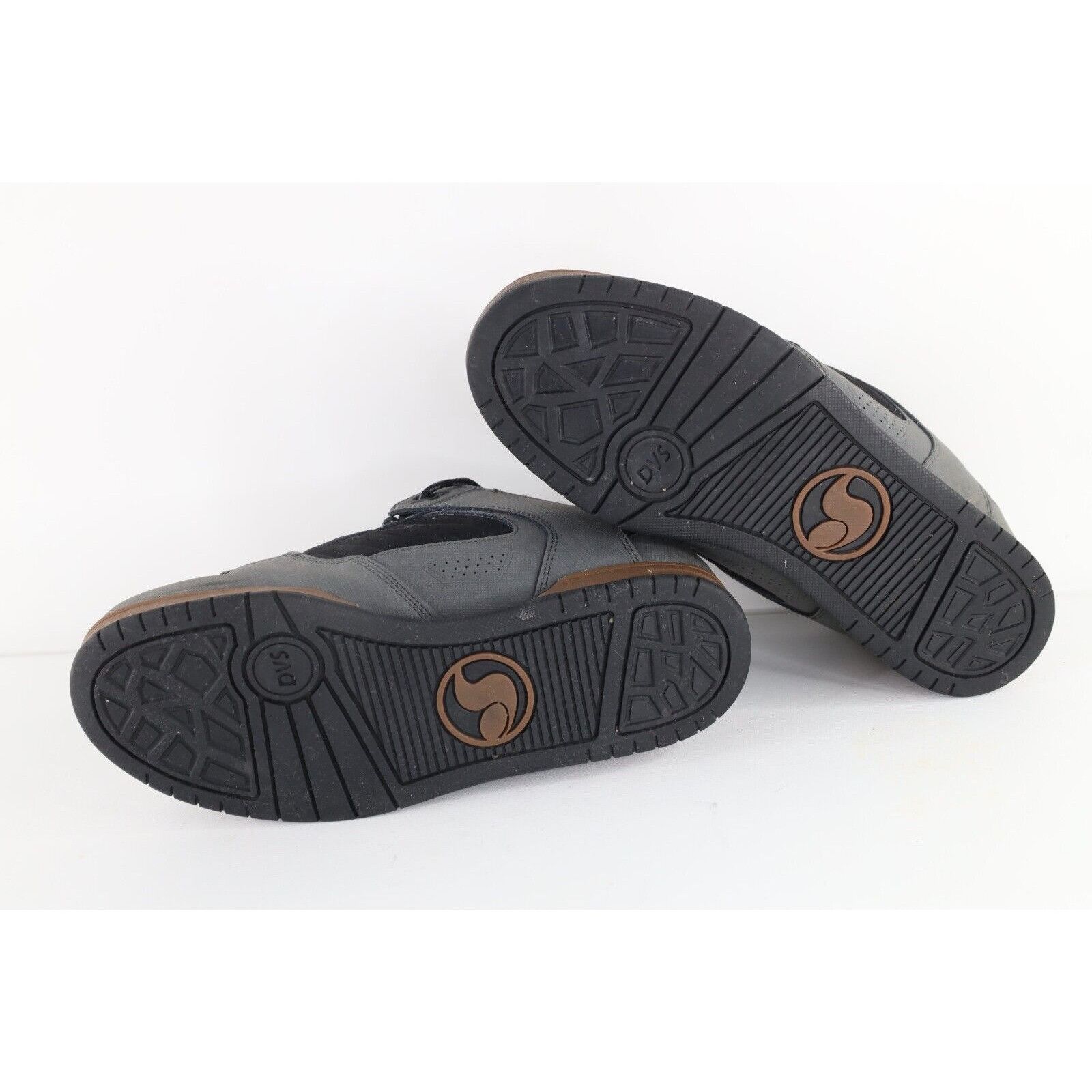 DVS × Vintage Vintage DVS Skateboard Distressed Padded Shoes Size US 9.5 / EU 42-43 - 11 Thumbnail
