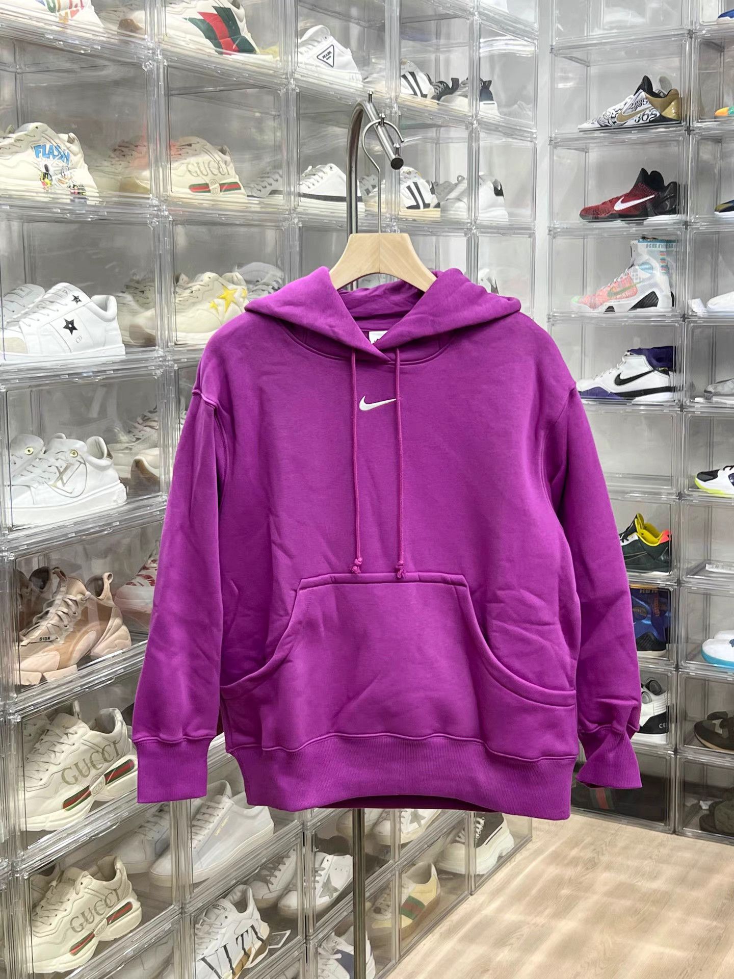 Nike NIKE Embroidered Logo Hoodie K15 Size M / US 6-8 / IT 42-44 - 1 Thumbnail