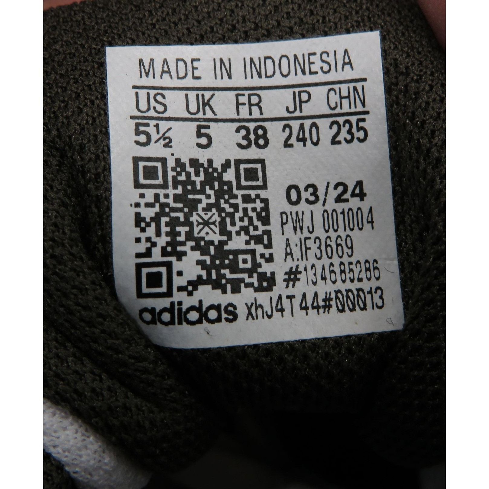 Adidas Adidas Grand Court 2.0 Women's White Sneakers 5.5 Camo Stri Size US 5.5 / IT 35.5 - 8 Thumbnail
