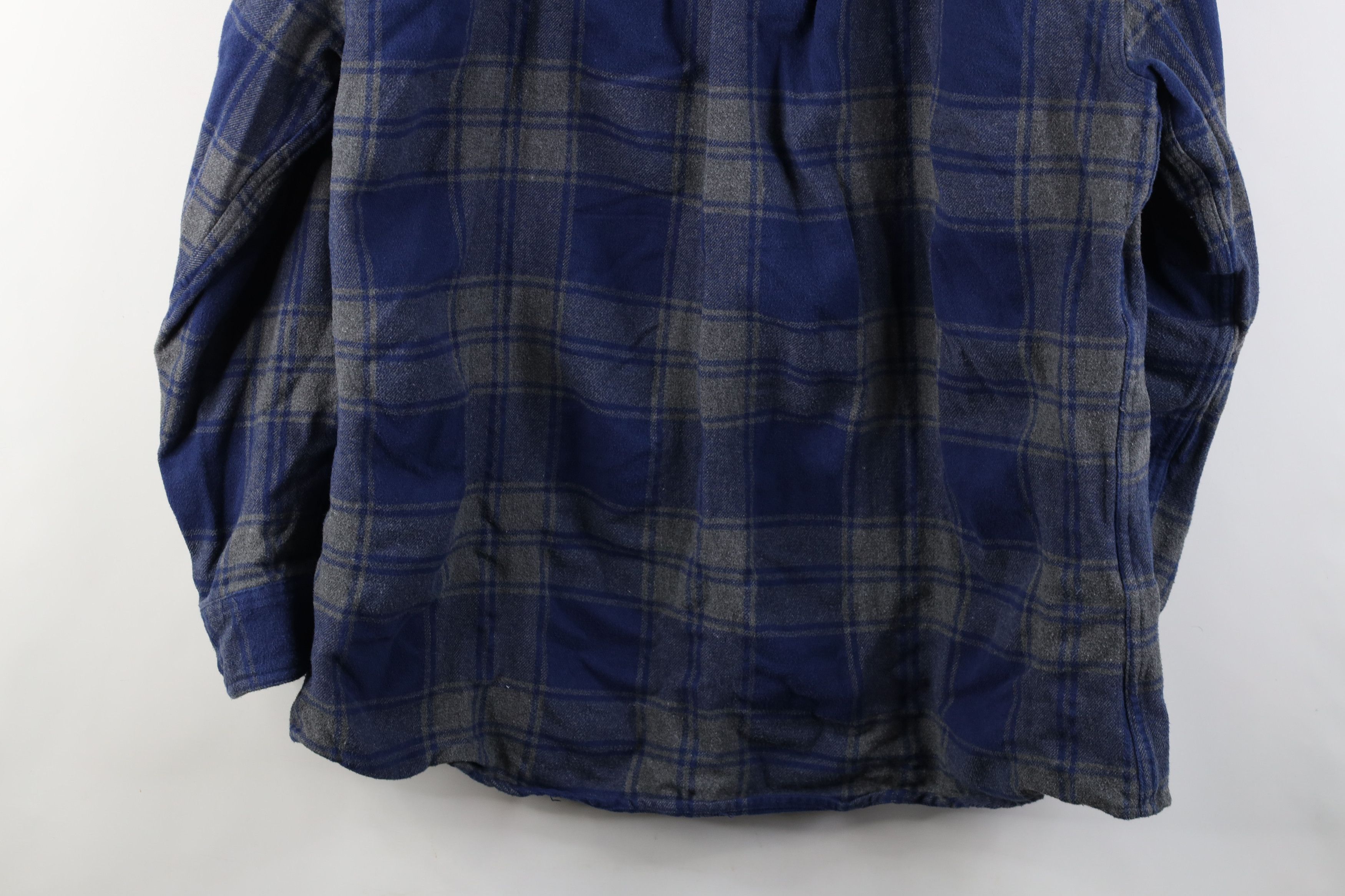 Vintage Vintage 90s Streetwear Heavyweight Collared Button Shirt Size US XL / EU 56 / 4 - 9 Thumbnail
