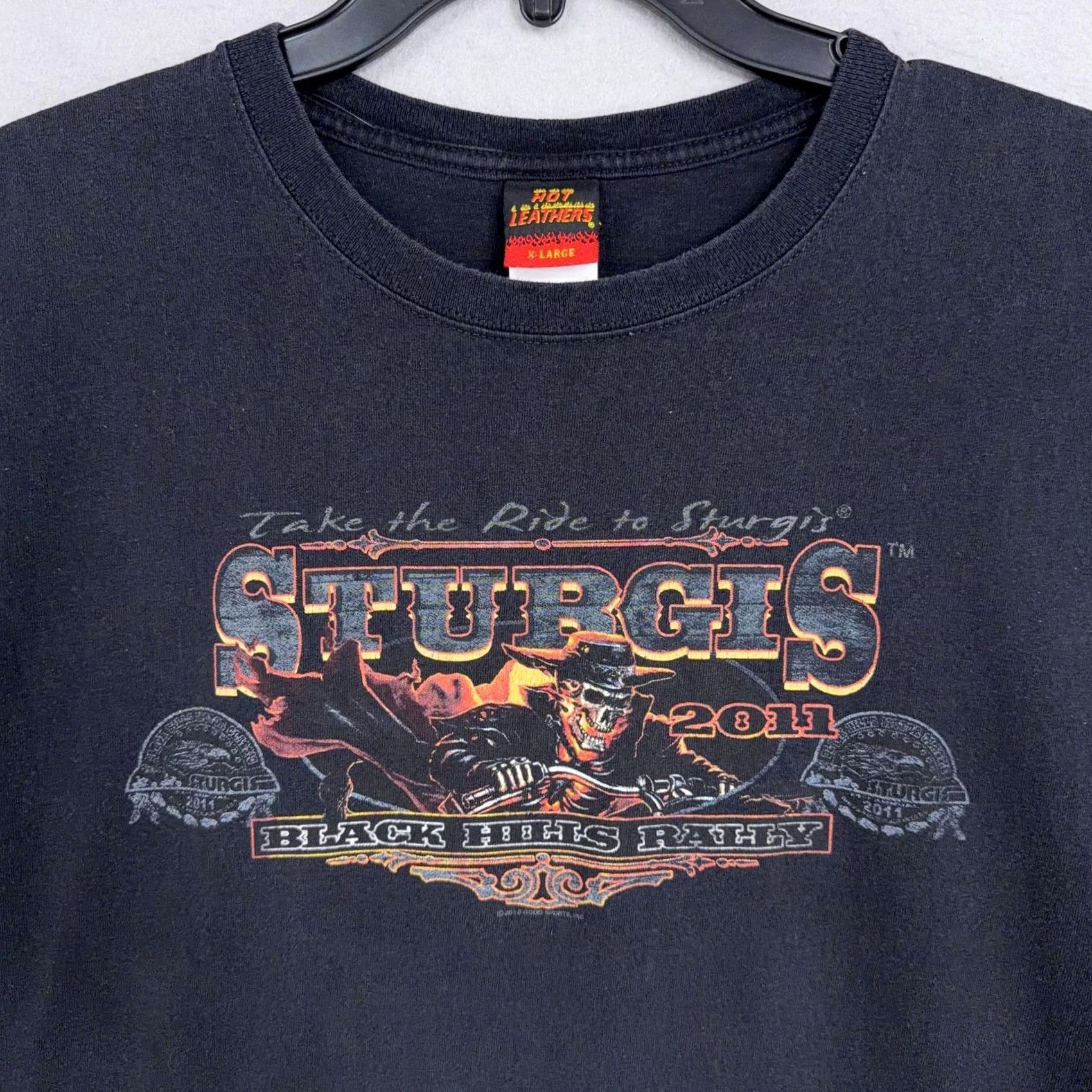 Vintage Hot Leathers Shirt Mens XL Black Sturgis 2011 Black Hills Rally Skull Biker Tee Size US XL / EU 56 / 4 - 2 Thumbnail