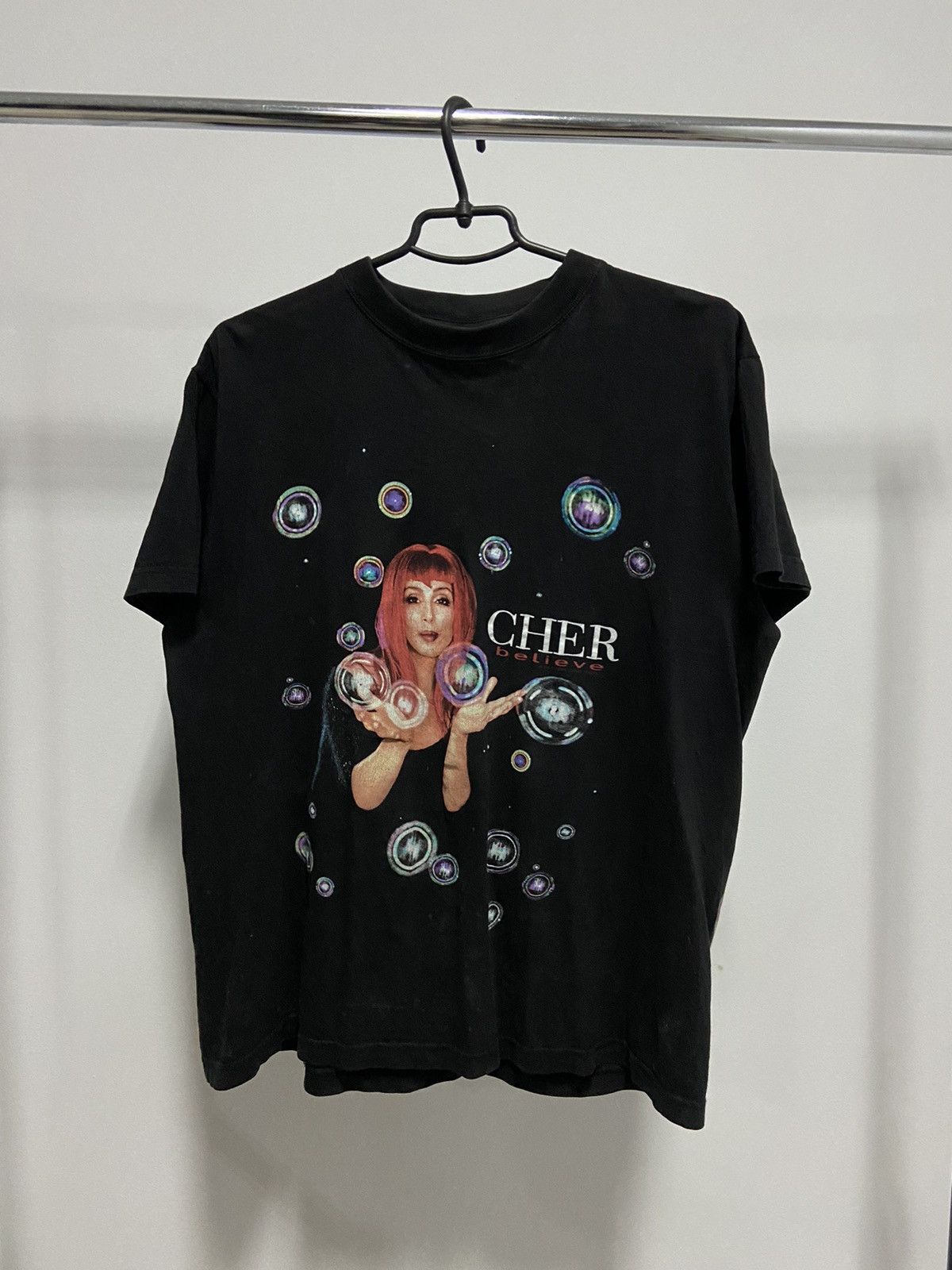 Cher believe T-shirt Vintage big Logo print