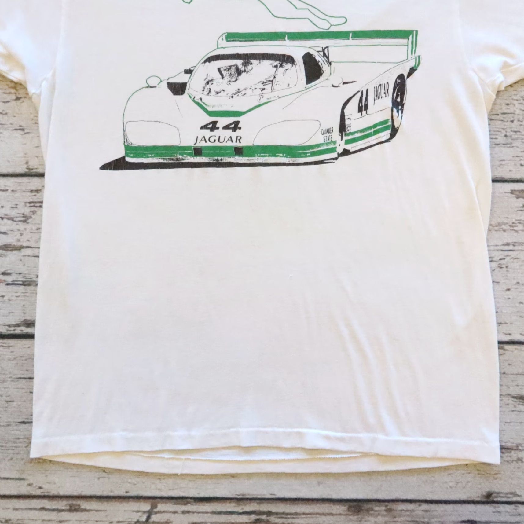 Hanes VINTAGE Le Mans Jaguar Racing T shirt Mens L White 80s Vintage Shirt Size US L / EU 52-54 / 3 - 3 Thumbnail